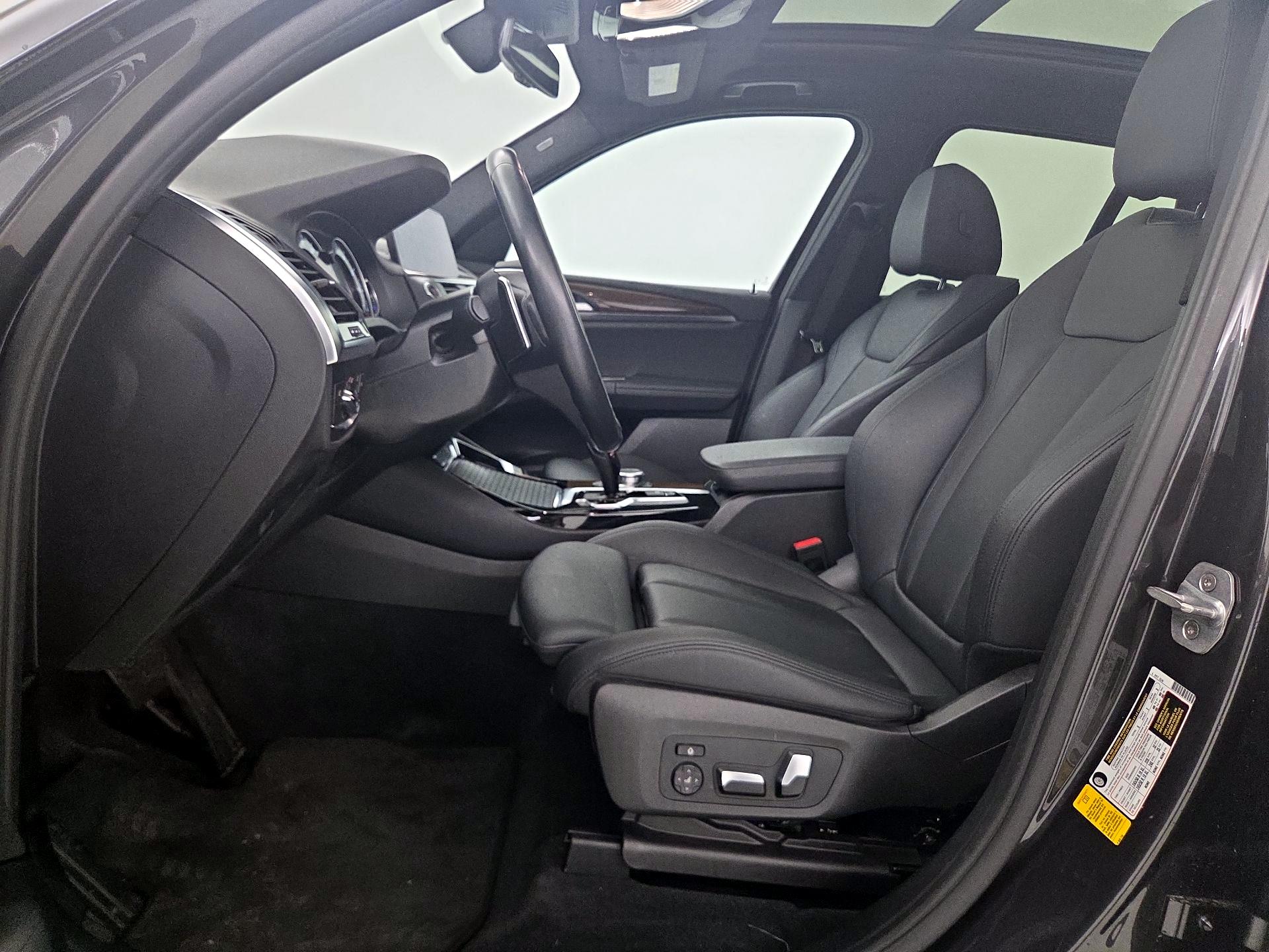 Thumbnail: 2019 BMW X3 - 11