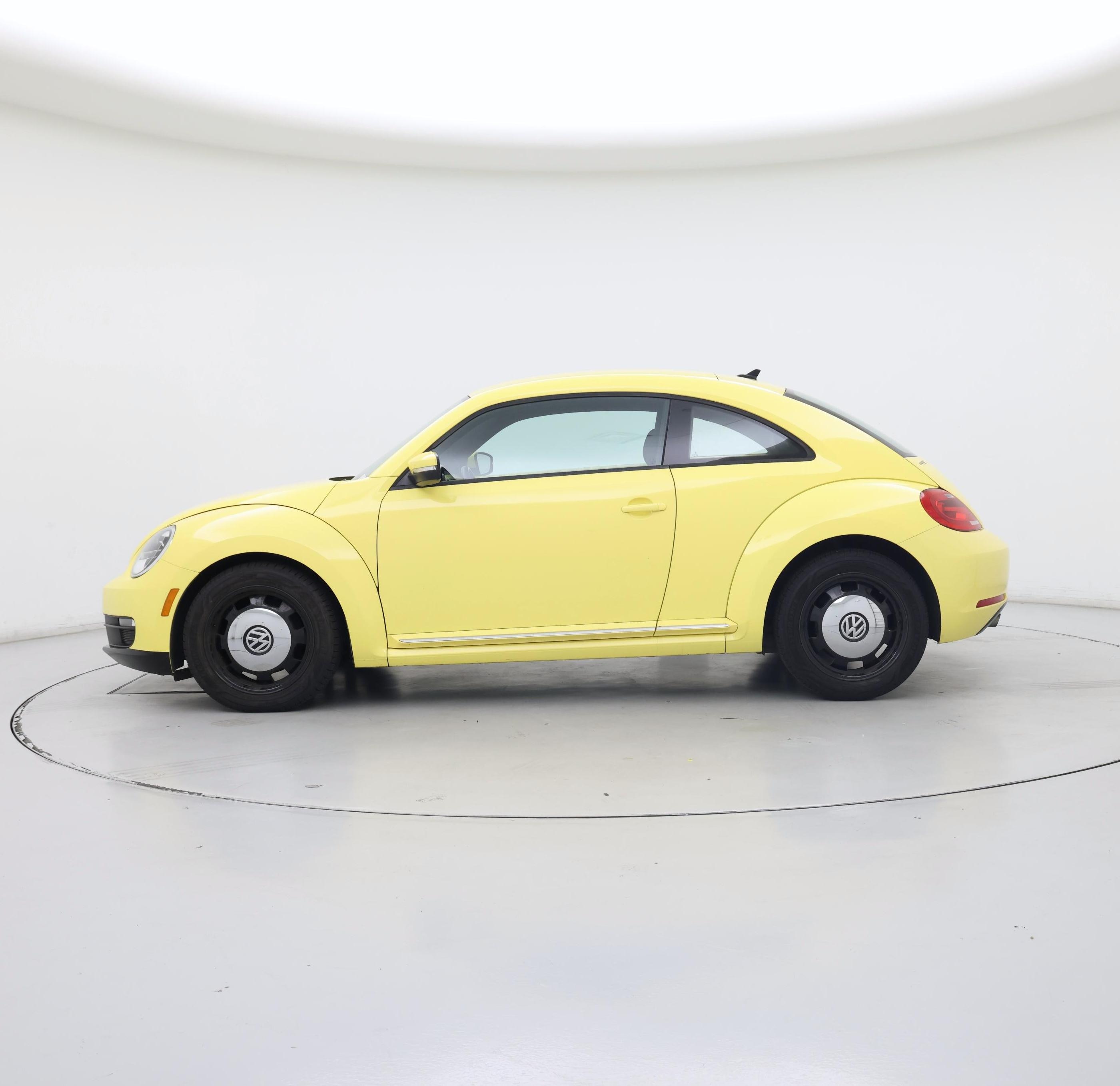 Thumbnail: 2014 Volkswagen Beetle - 3