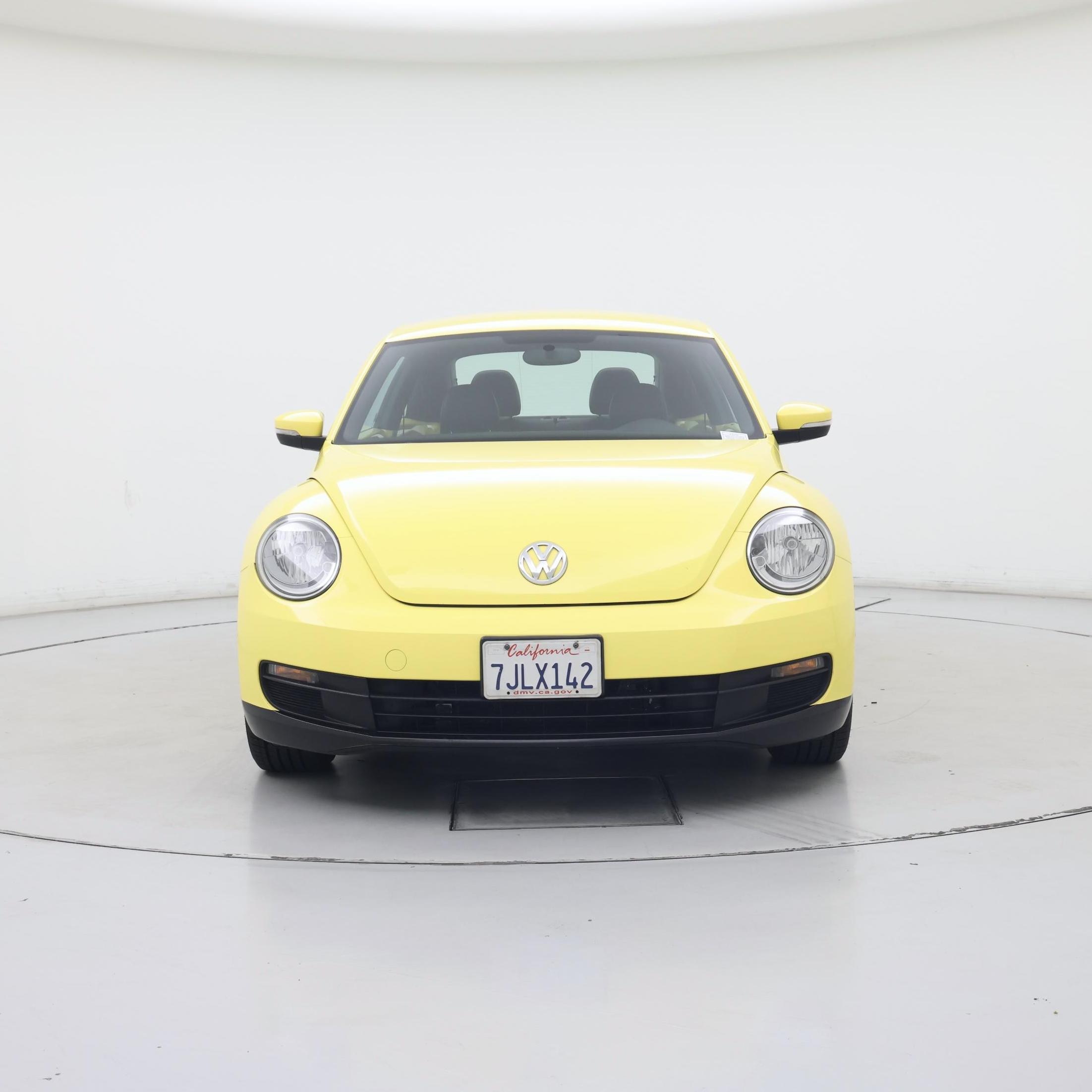 Thumbnail: 2014 Volkswagen Beetle - 5