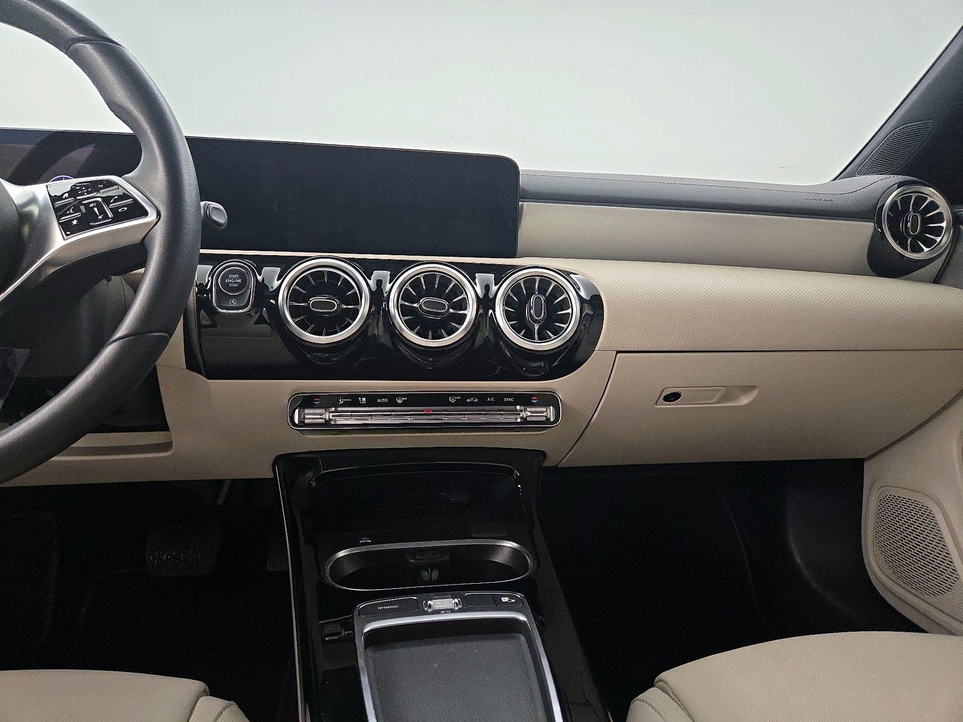 Thumbnail: 2024 Mercedes-Benz CLA - 9
