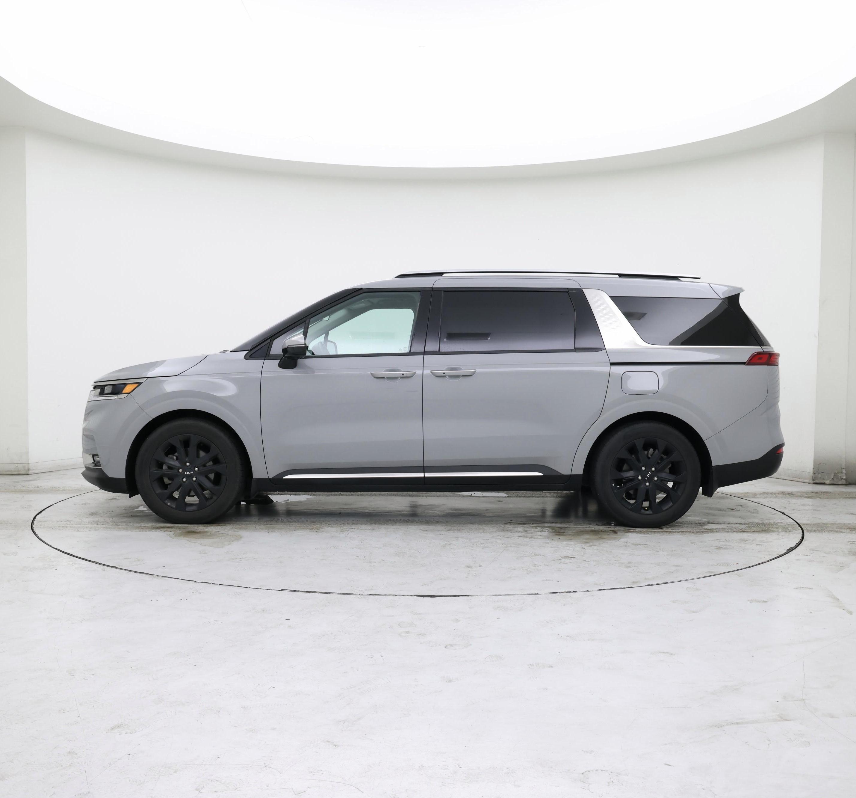 Thumbnail: 2024 Kia Carnival - 3