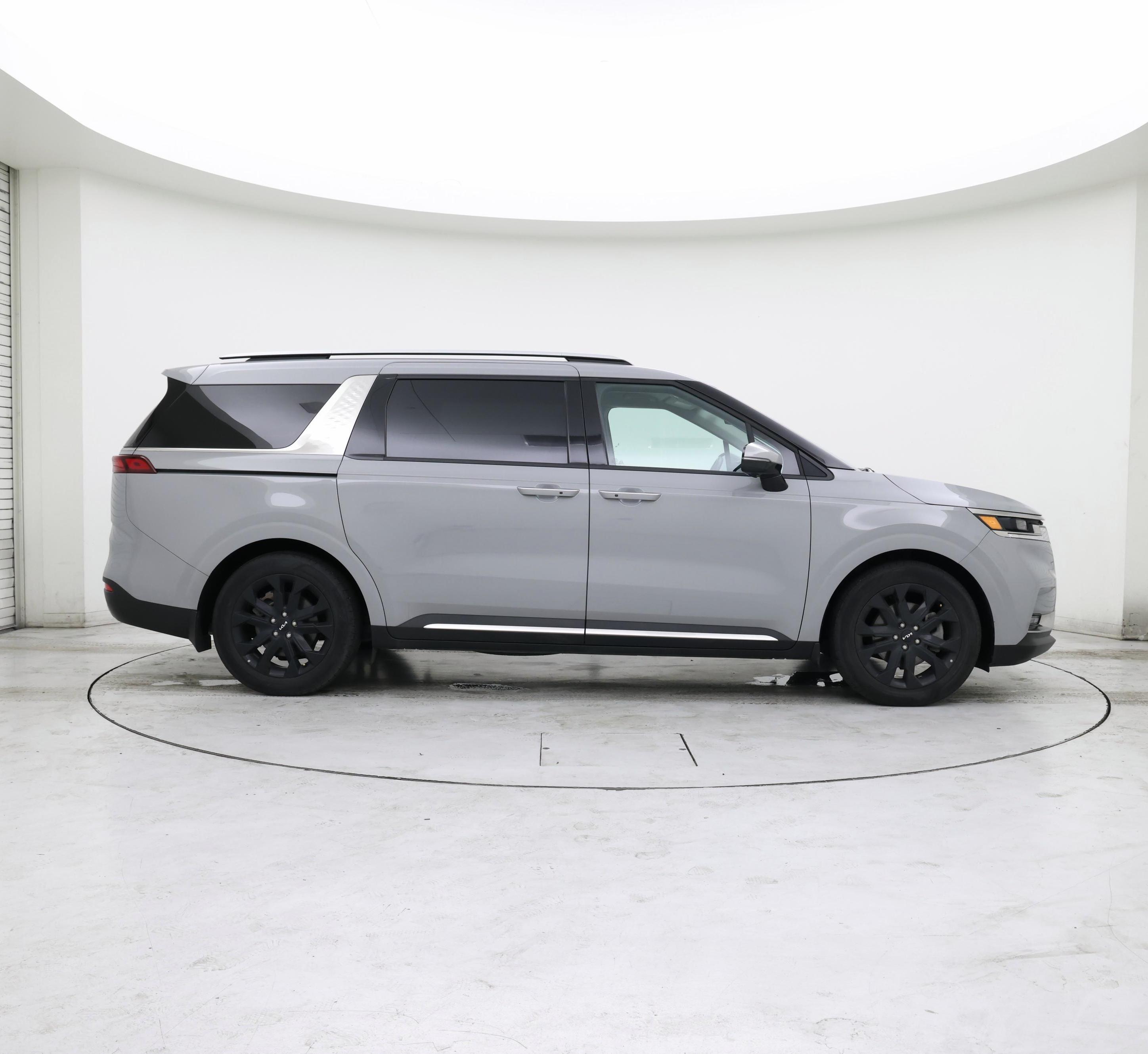 Thumbnail: 2024 Kia Carnival - 7