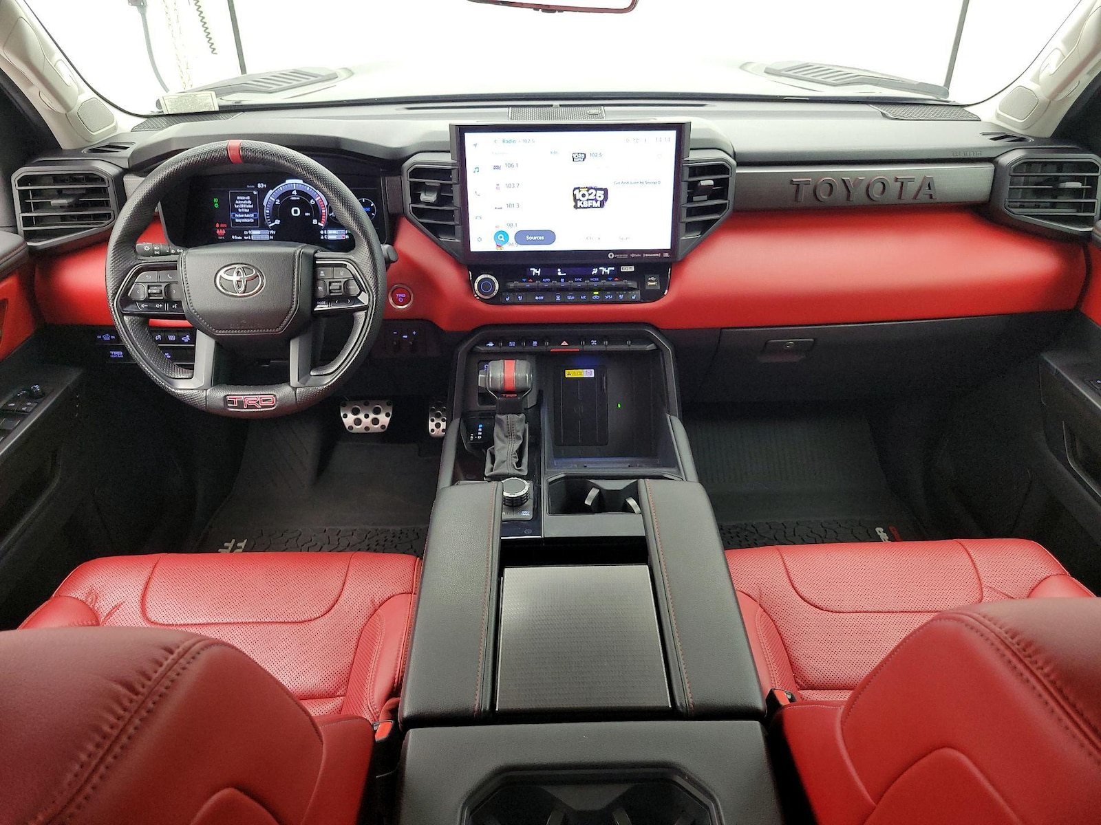 2023 Toyota Tundra TRD Pro - Photo 10