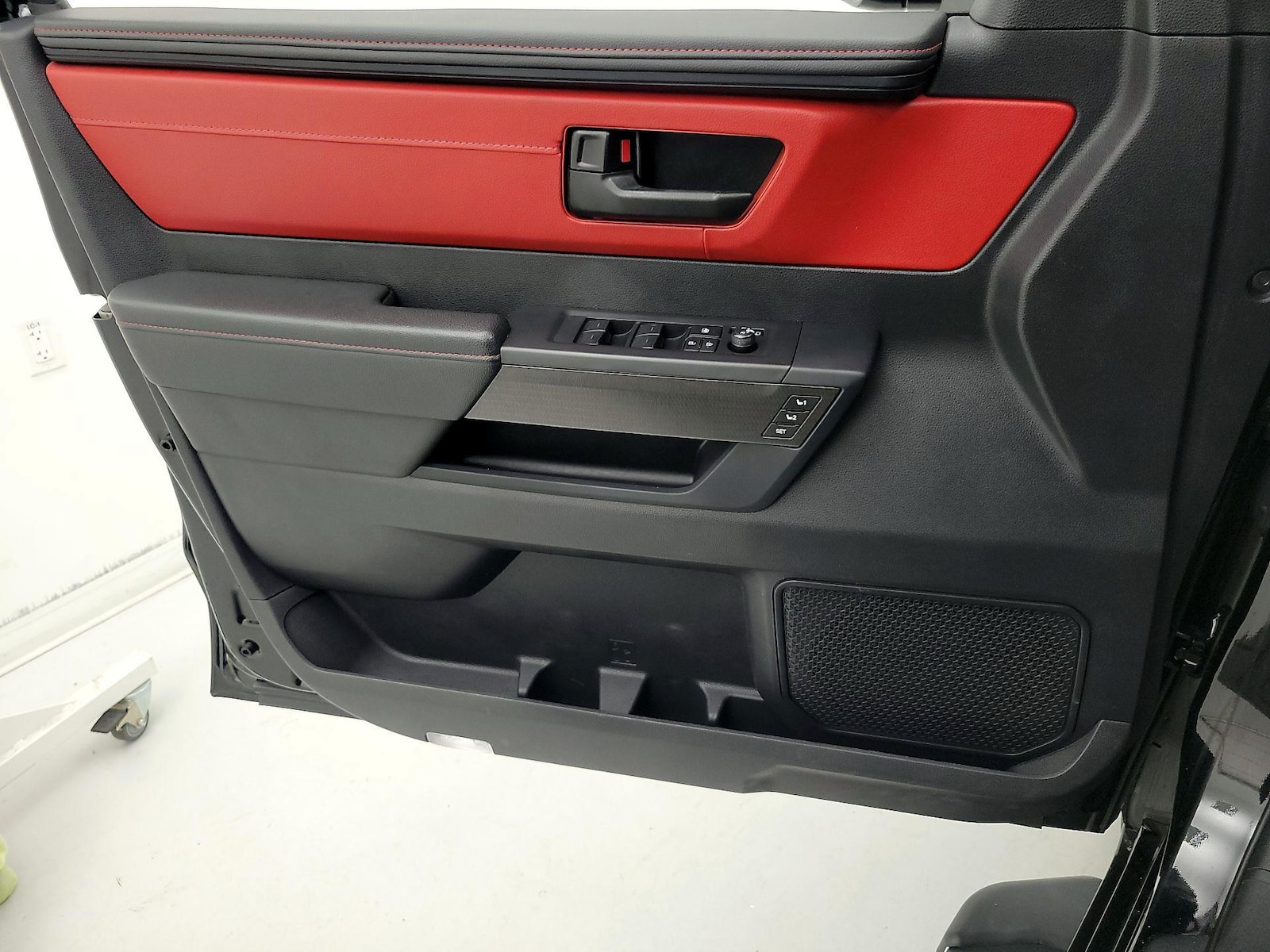 2023 Toyota Tundra TRD Pro - Photo 13