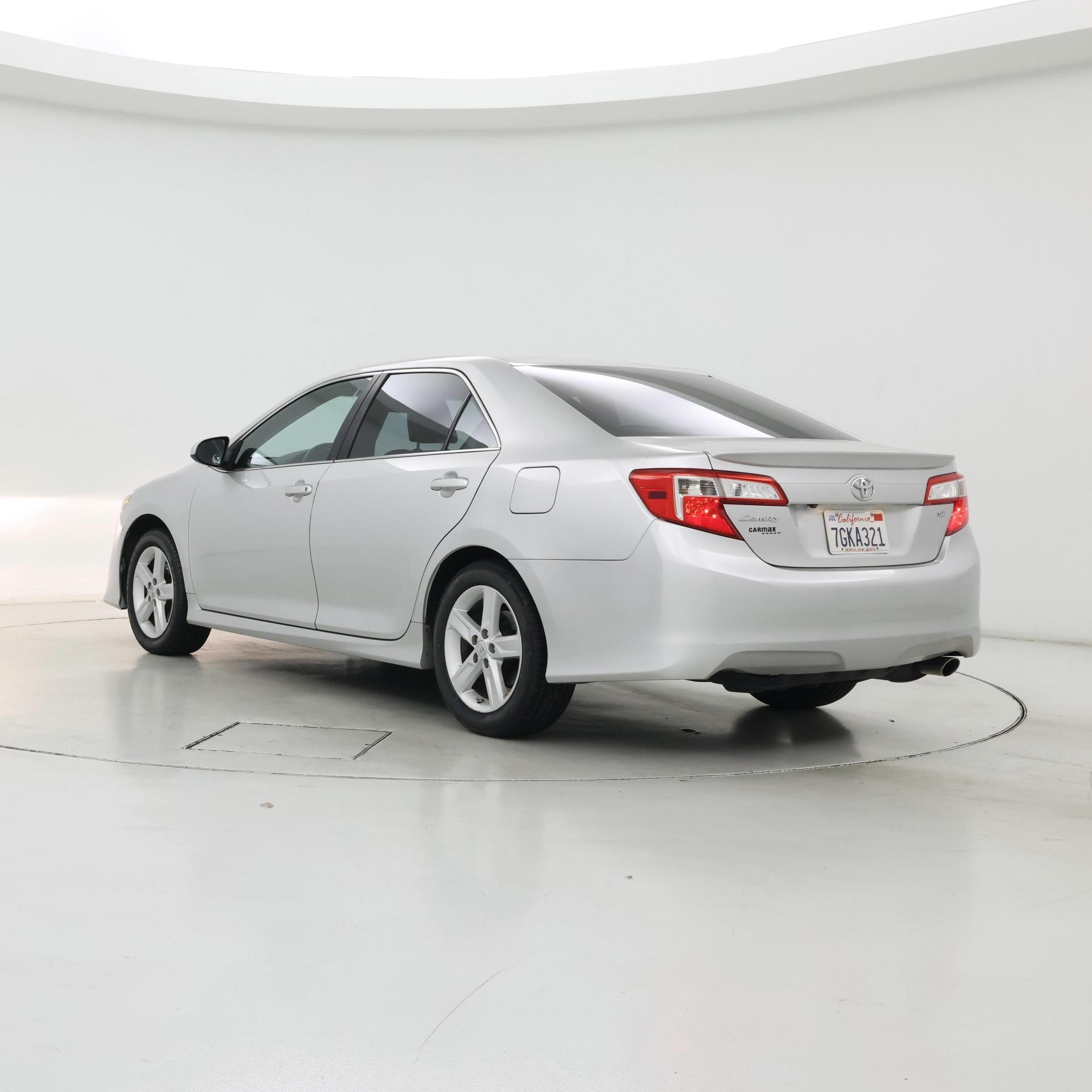 Thumbnail: 2014 Toyota Camry - 2