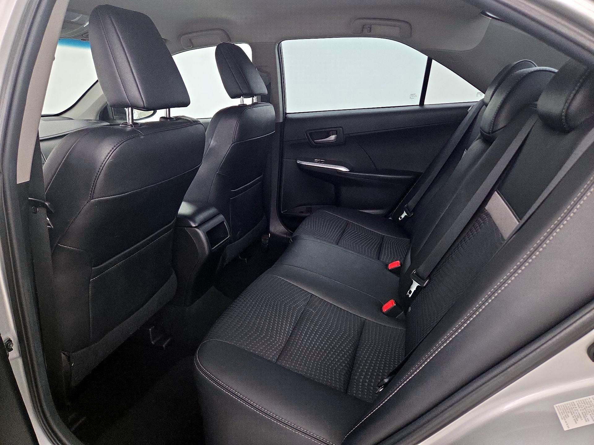 Thumbnail: 2014 Toyota Camry - 19