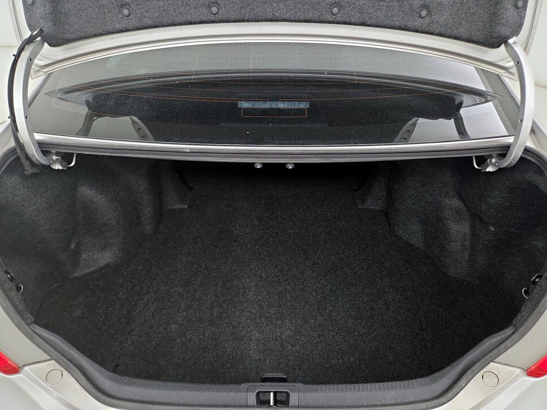 Thumbnail: 2014 Toyota Camry - 20