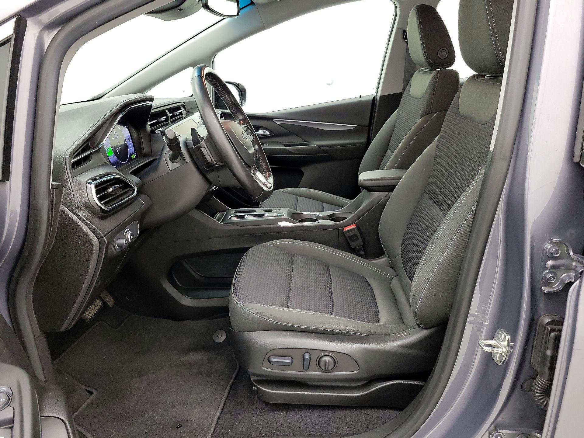 Thumbnail: 2023 Chevrolet Bolt EV - 11