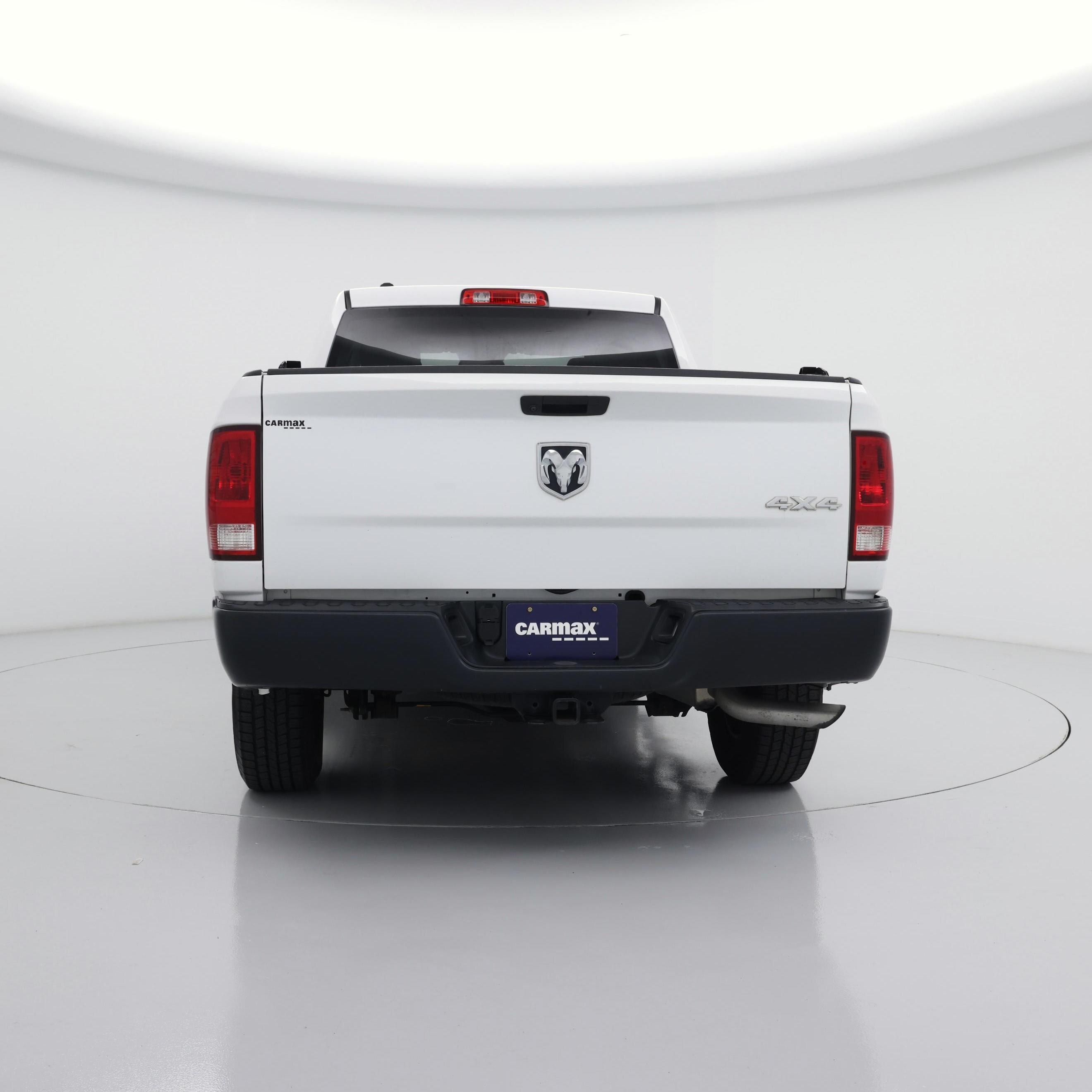 Thumbnail: 2020 RAM 1500 Classic - 6