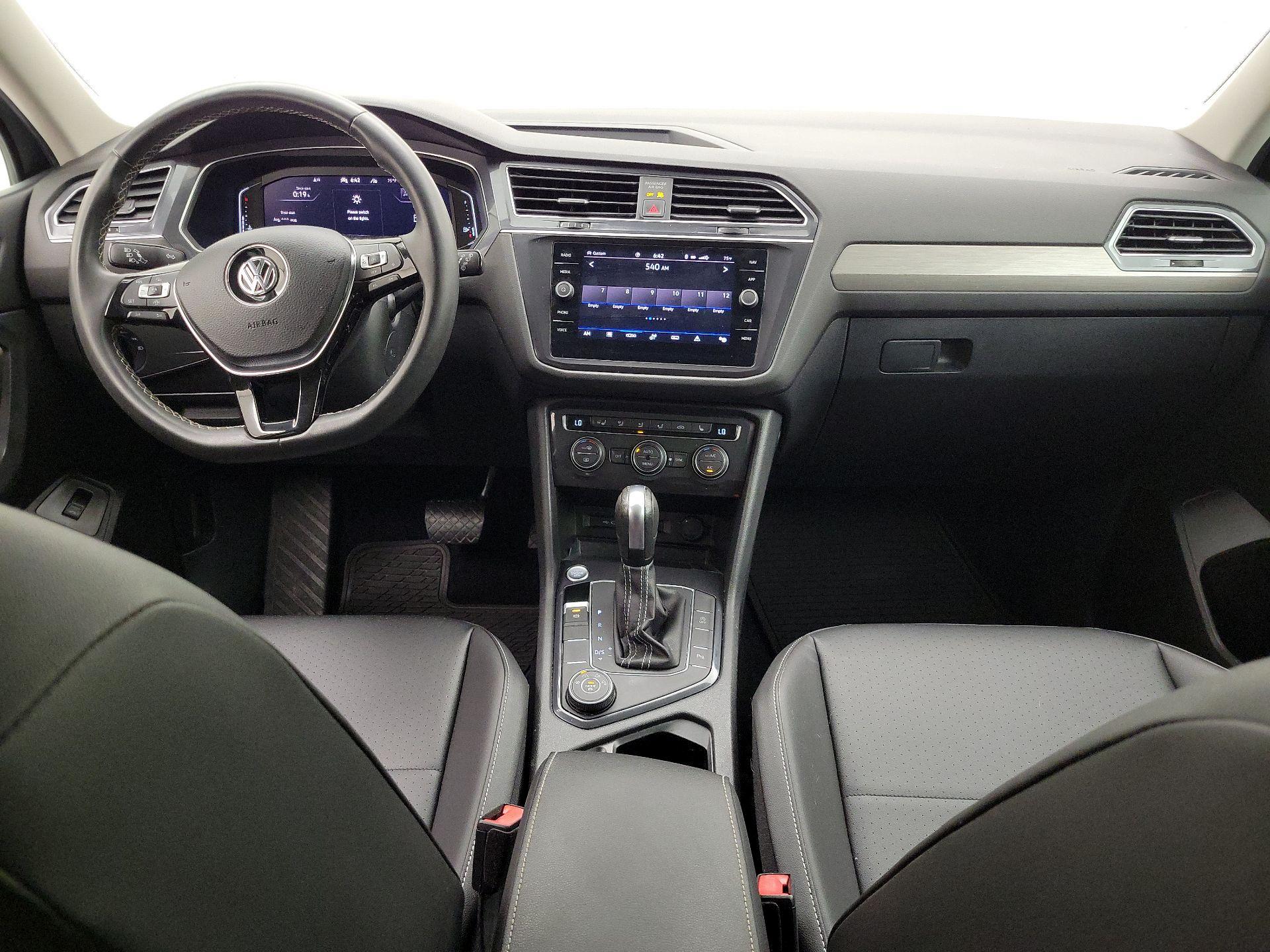 Thumbnail: 2021 Volkswagen Tiguan - 9