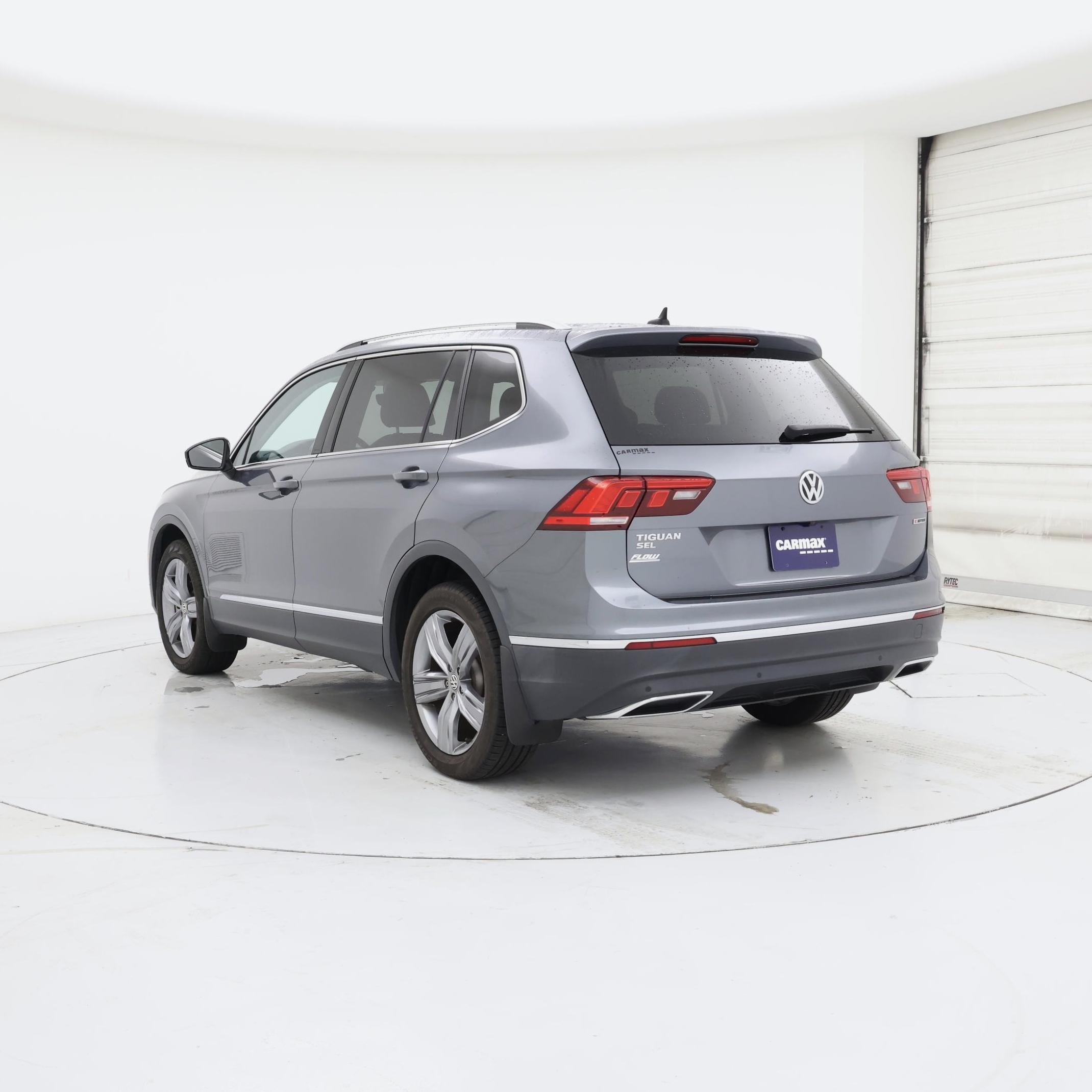 Thumbnail: 2021 Volkswagen Tiguan - 2