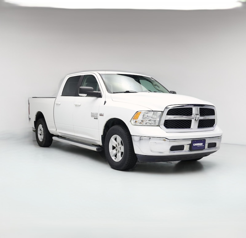 2020 Ram 1500 Classic SLT