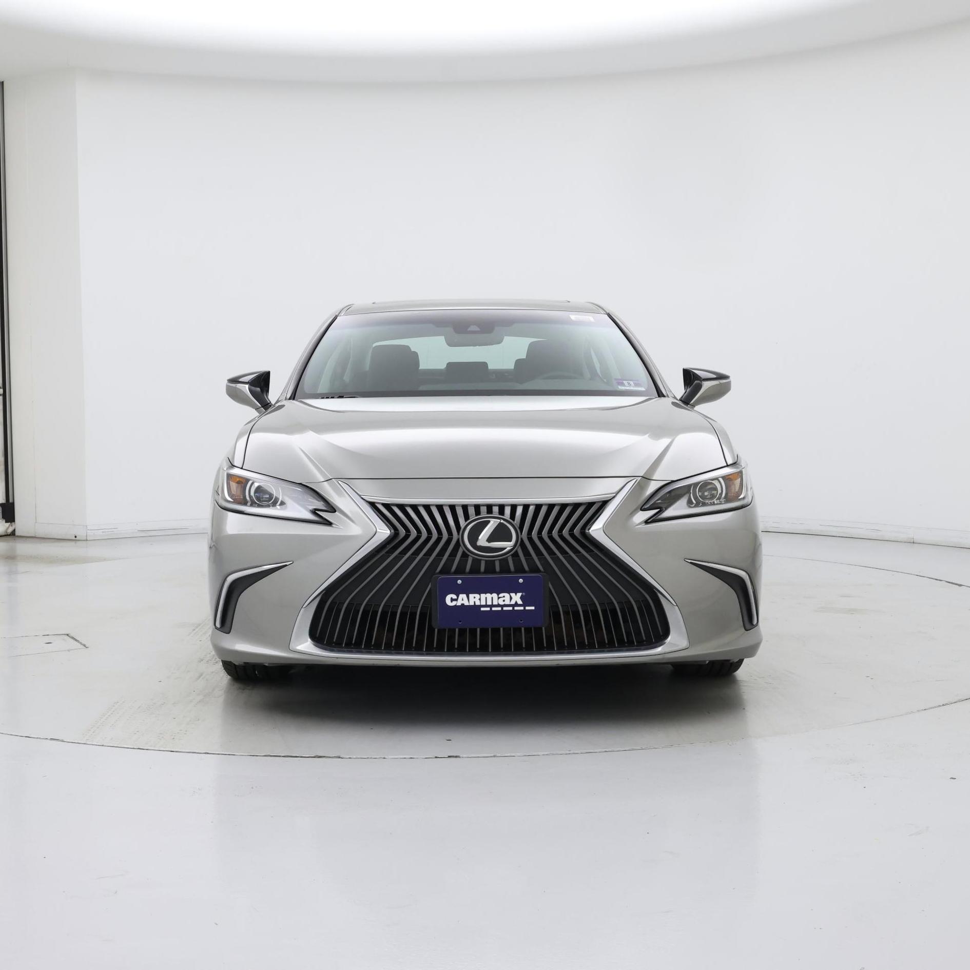 Thumbnail: 2019 Lexus ES - 5