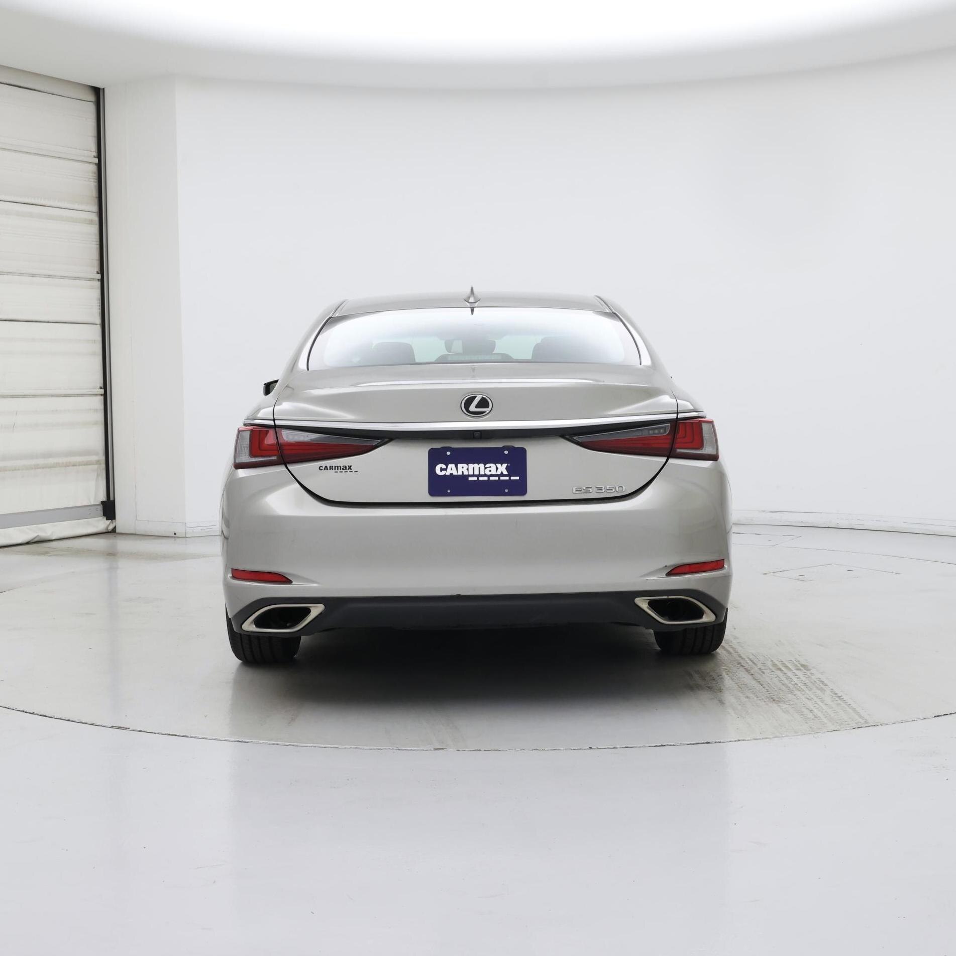 Thumbnail: 2019 Lexus ES - 6