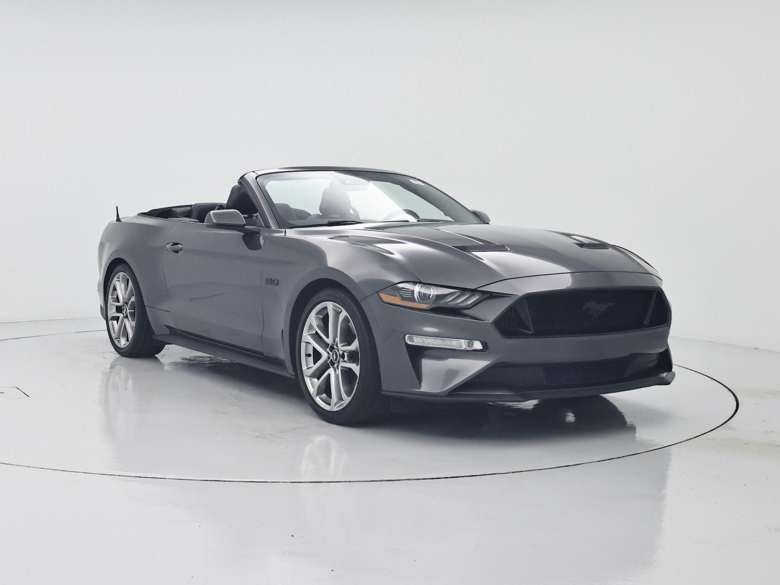 2020 Ford Mustang GT Premium - Photo 2