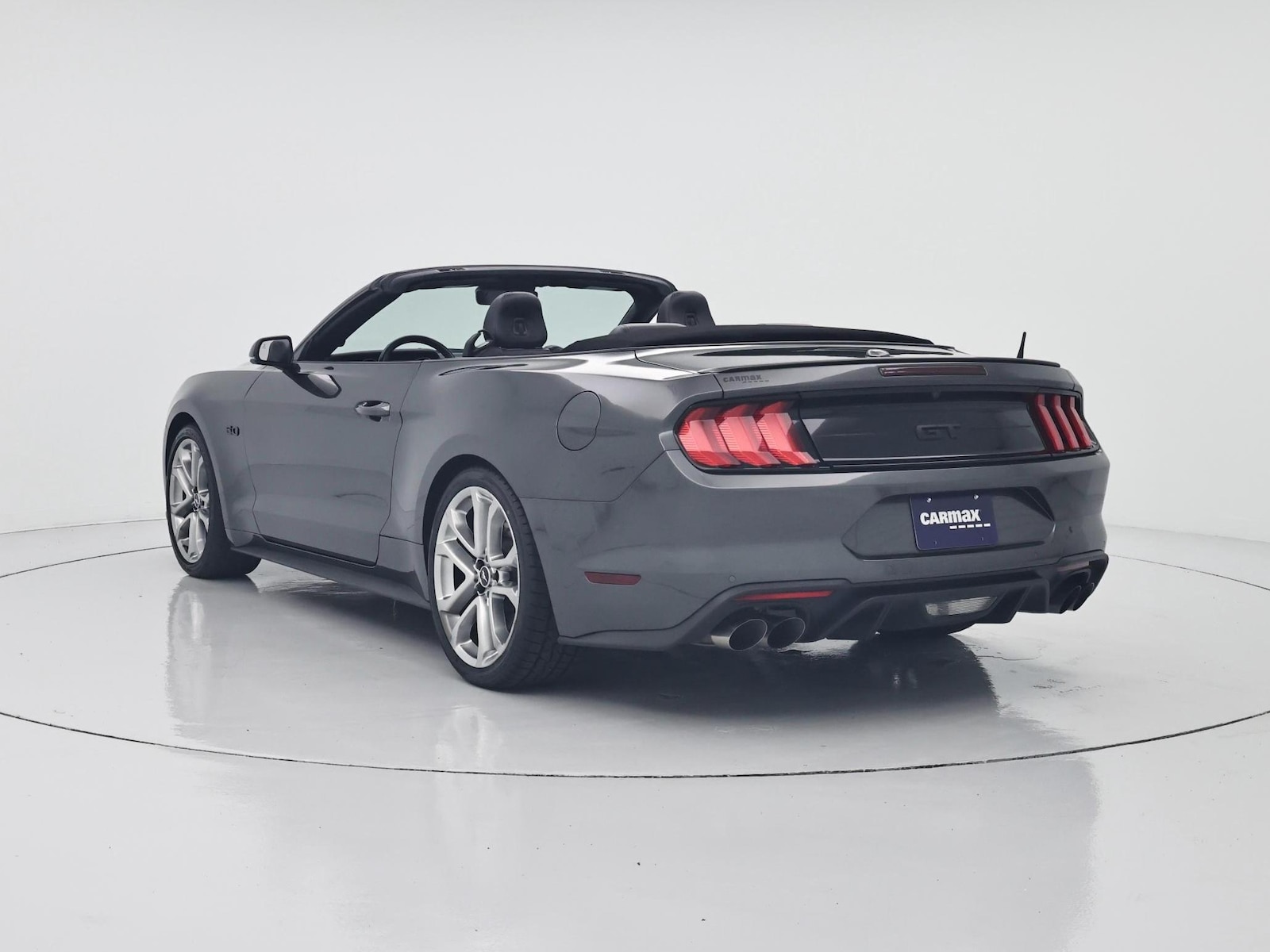 2020 Ford Mustang GT Premium - Photo 3