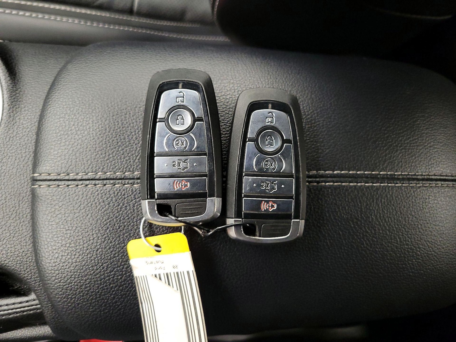 2020 Ford Mustang GT Premium - Photo 24