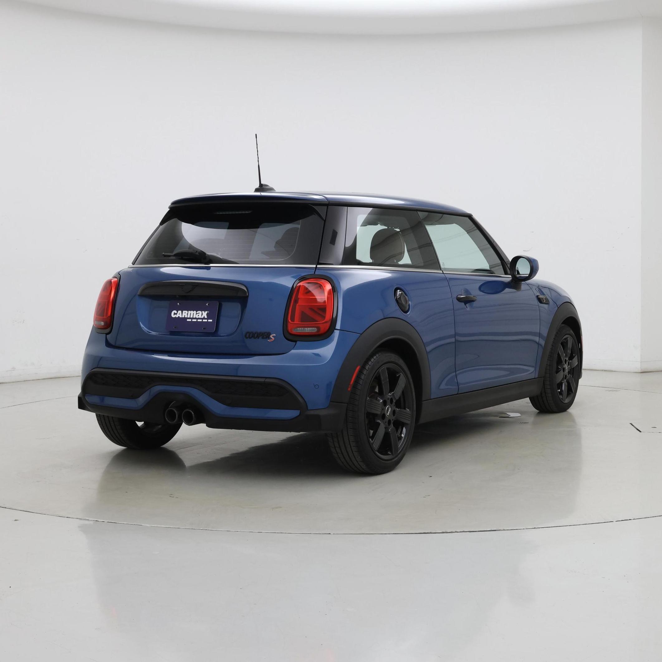 Thumbnail: 2022 MINI Cooper Hardtop - 8