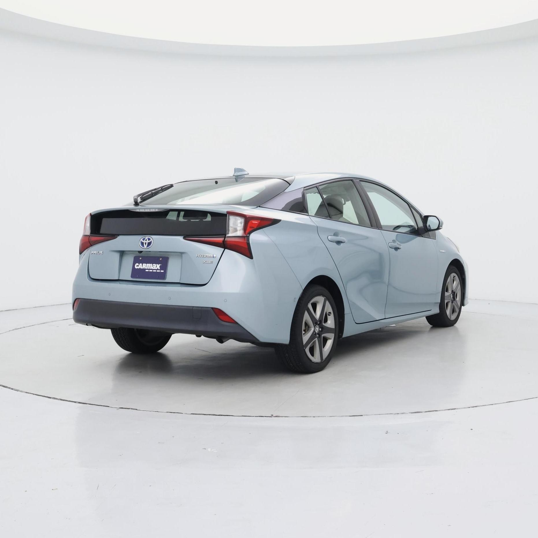 Thumbnail: 2021 Toyota Prius - 8