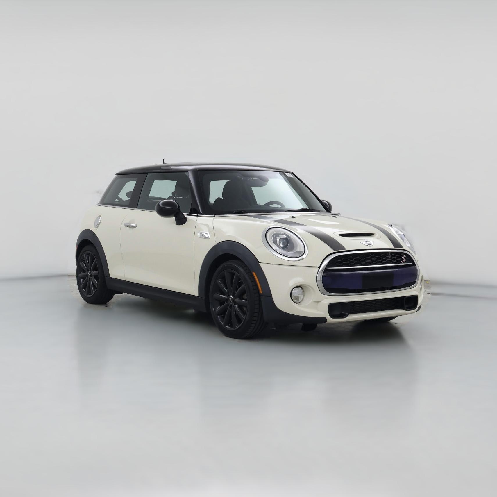 Thumbnail: 2015 MINI Cooper Hardtop - 1