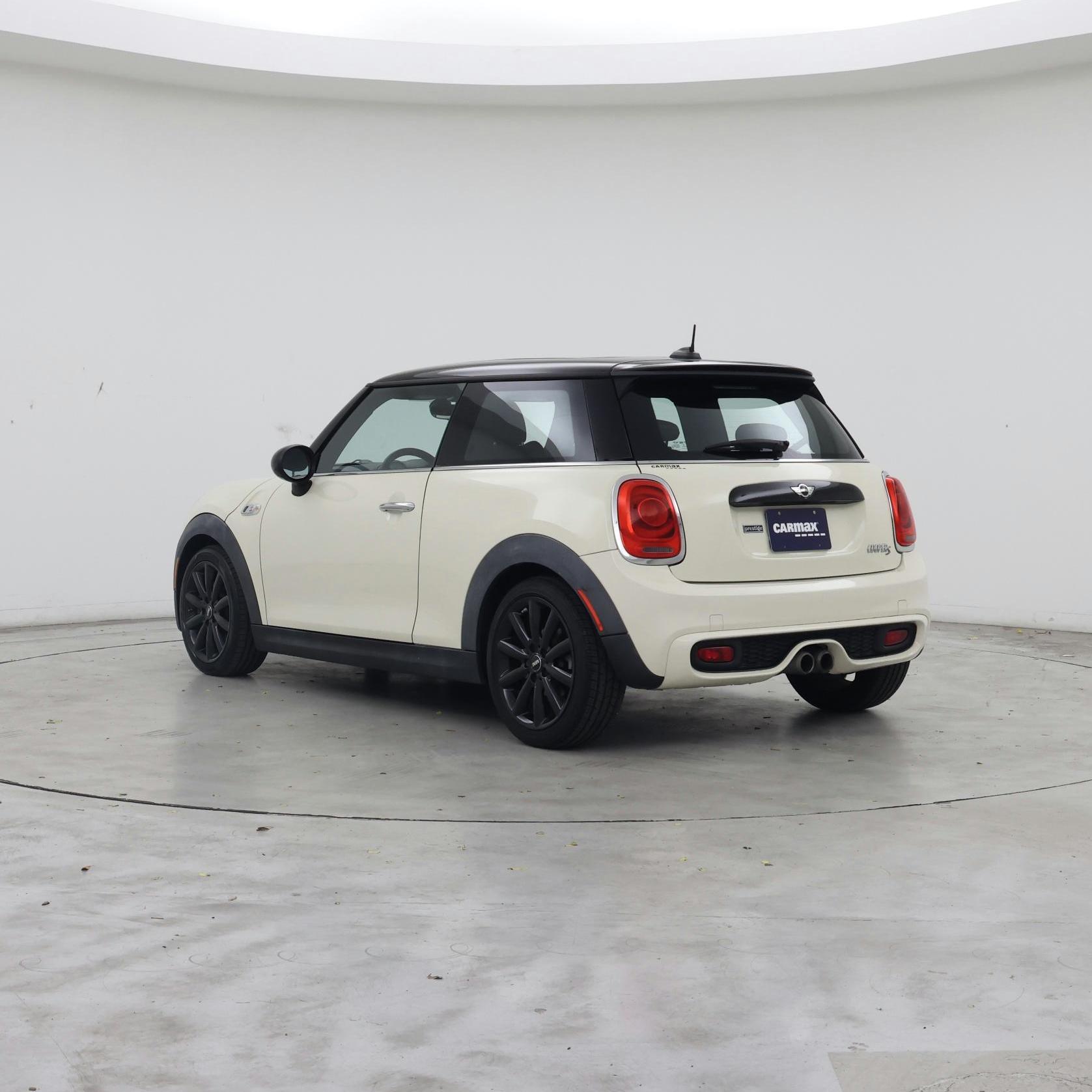 Thumbnail: 2015 MINI Cooper Hardtop - 2