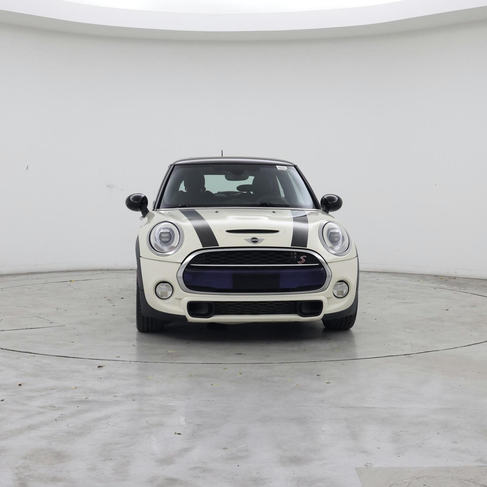 Thumbnail: 2015 MINI Cooper Hardtop - 5