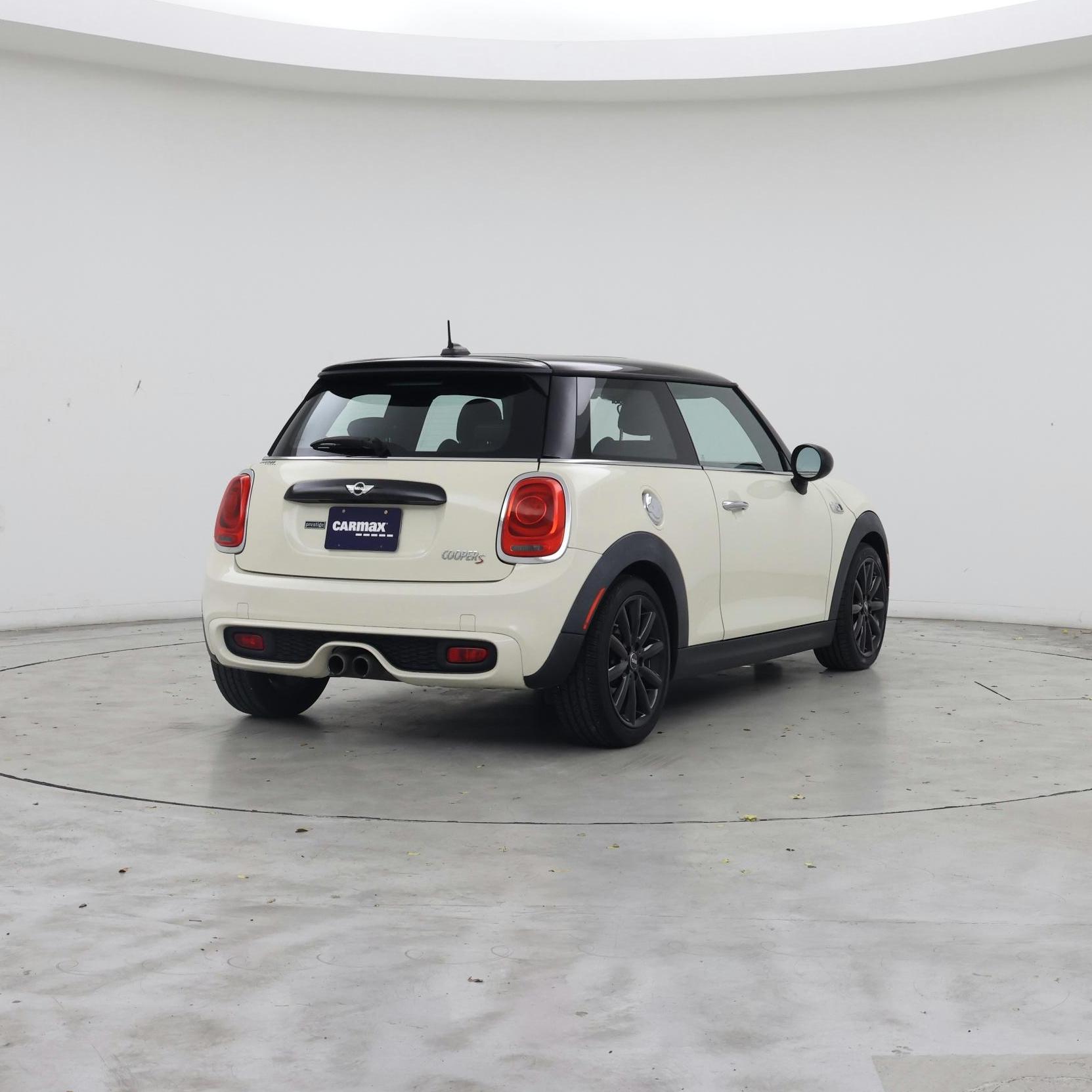 Thumbnail: 2015 MINI Cooper Hardtop - 8