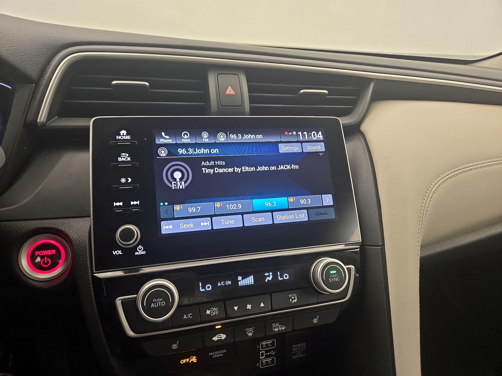 Thumbnail: 2019 Honda Insight - 15