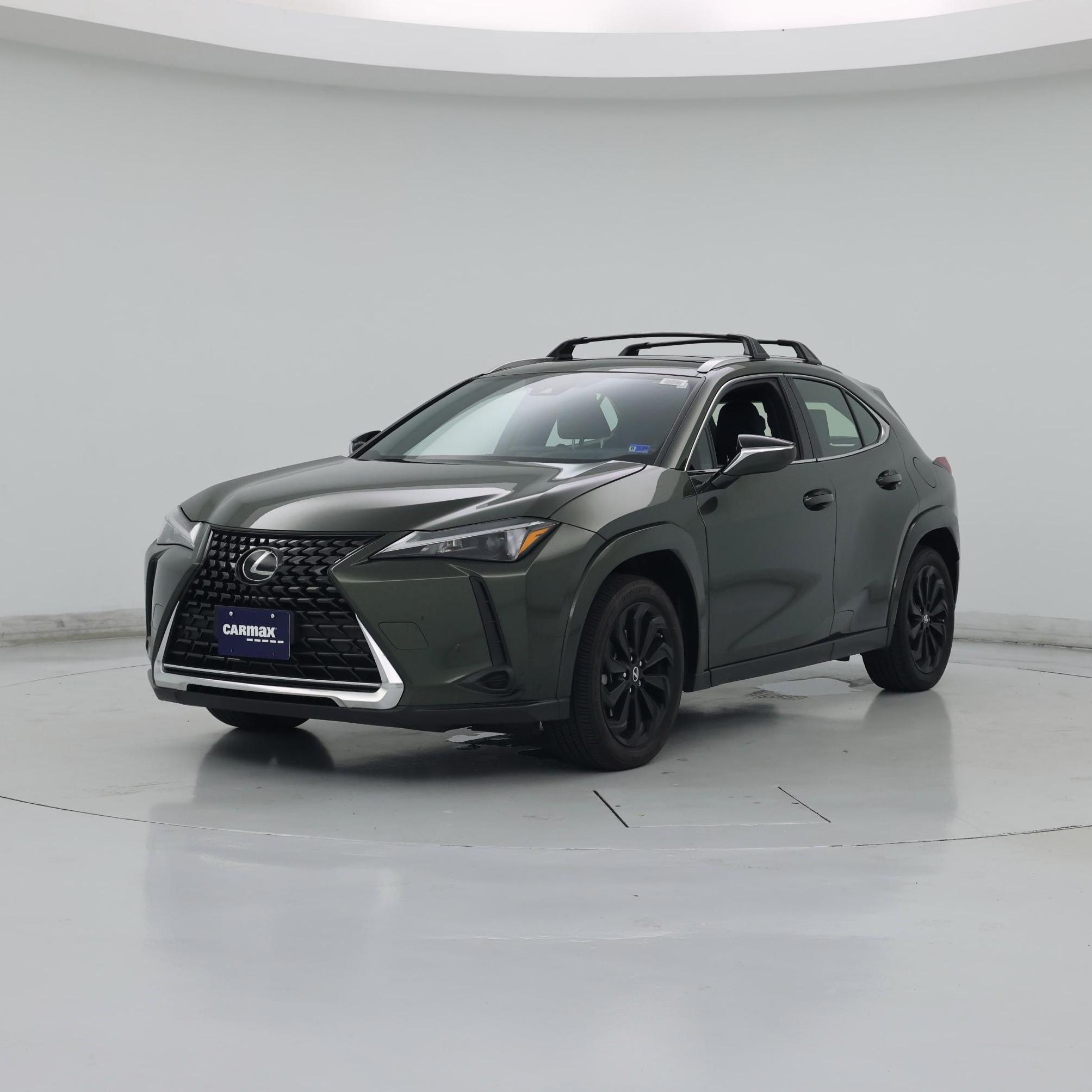 Thumbnail: 2024 Lexus UX - 4