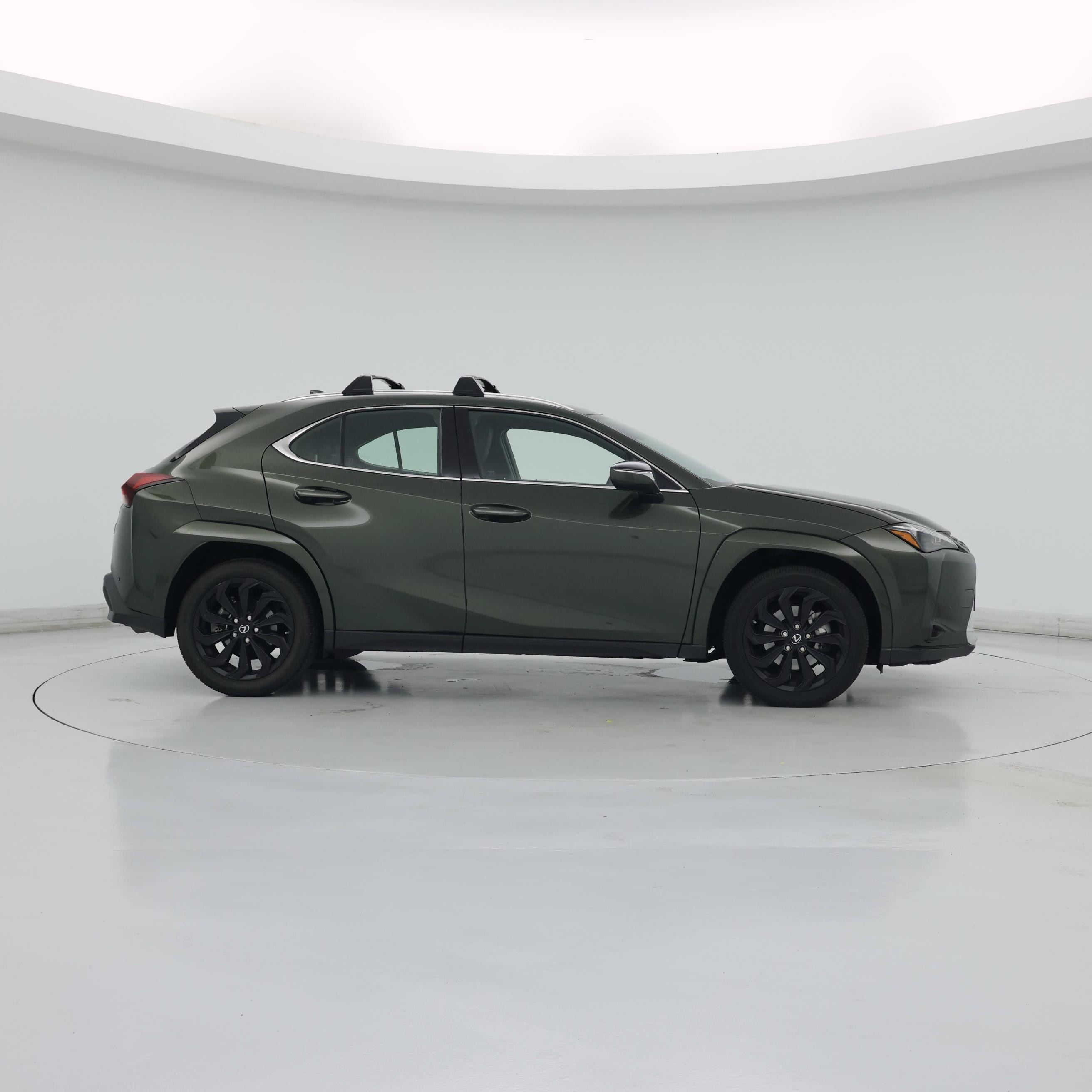 Thumbnail: 2024 Lexus UX - 7