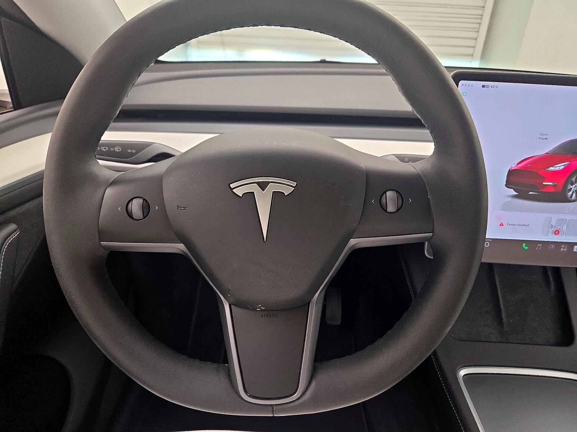 Thumbnail: 2024 Tesla Model Y - 10