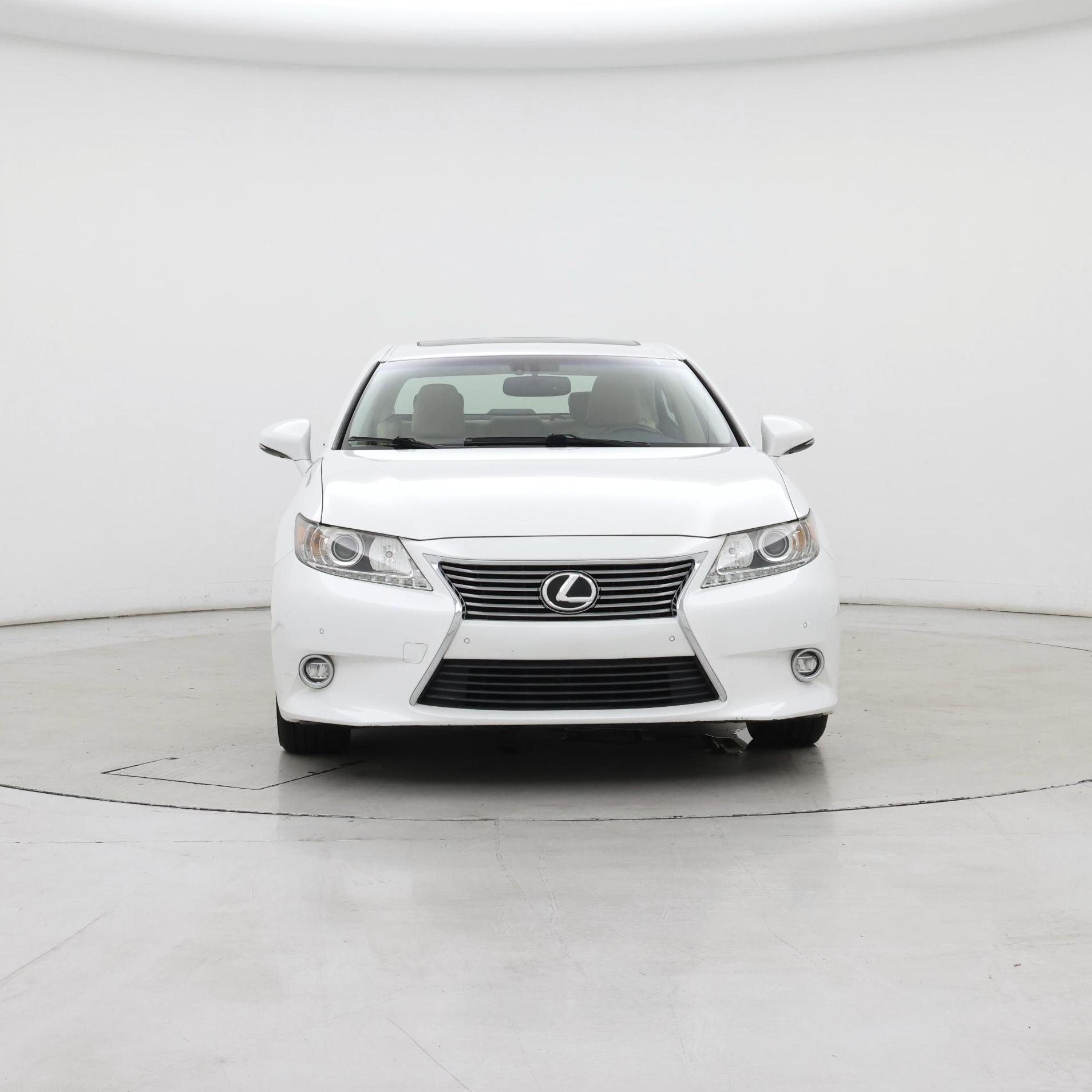 Thumbnail: 2015 Lexus ES - 5
