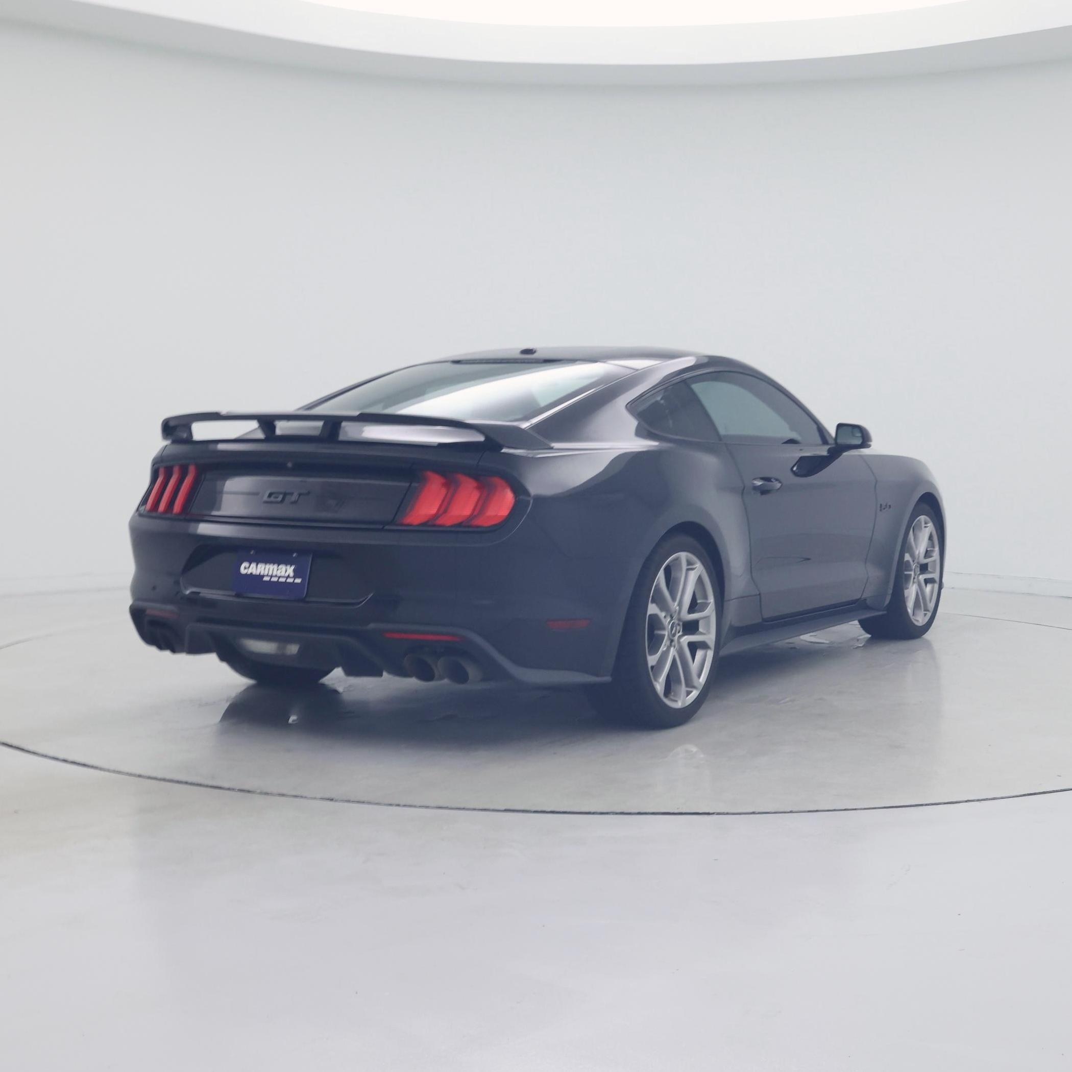 Thumbnail: 2018 Ford Mustang - 8
