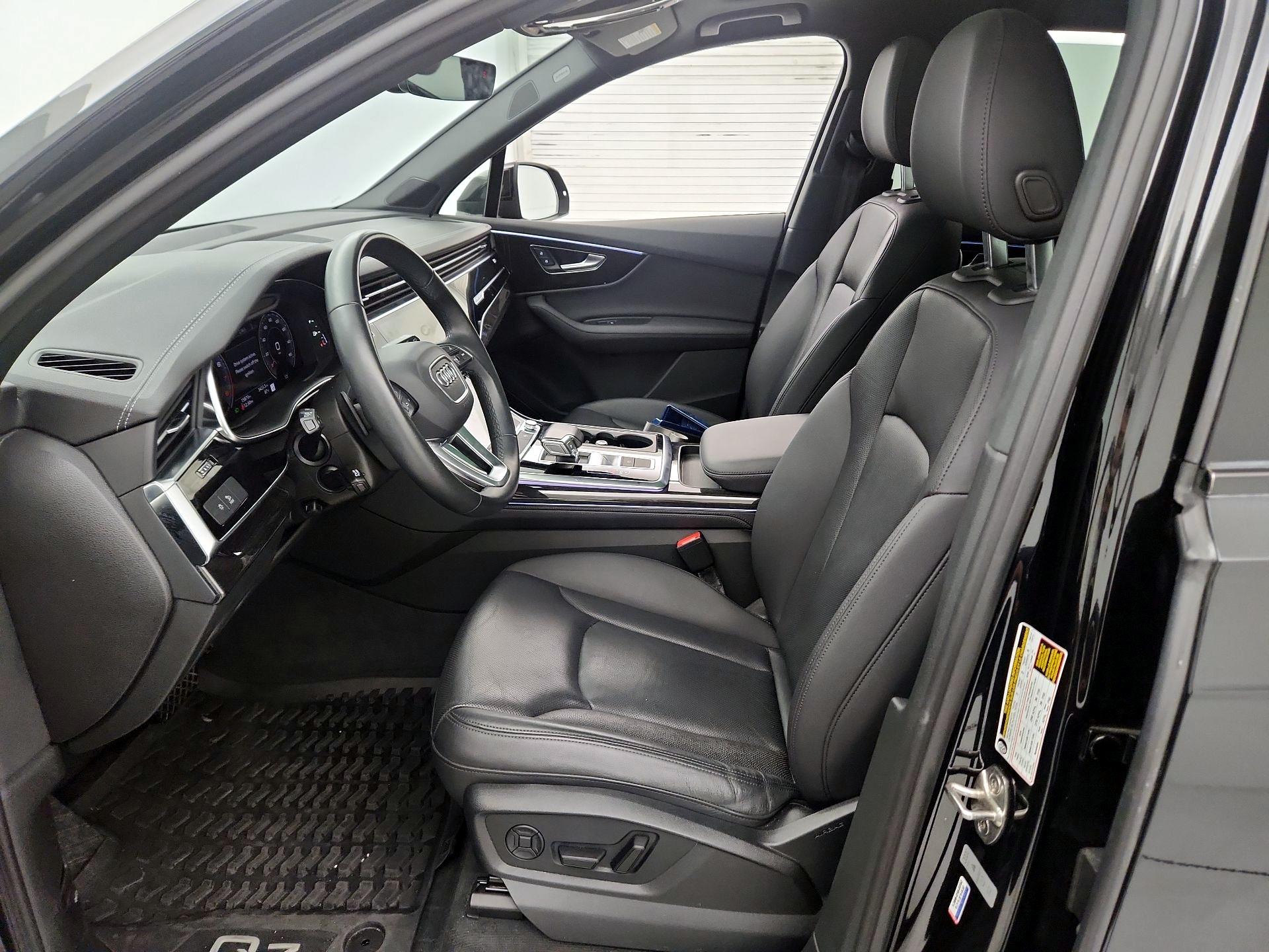 Thumbnail: 2024 Audi Q7 - 11