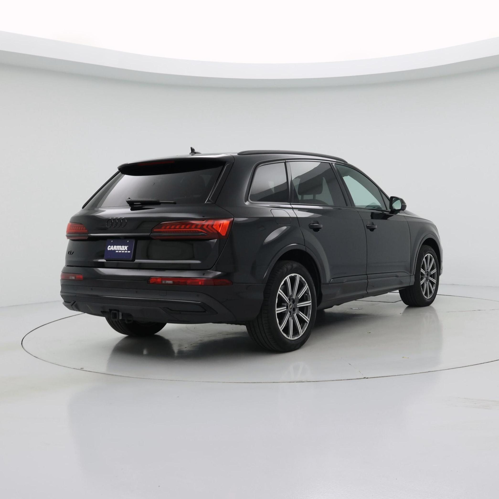 Thumbnail: 2024 Audi Q7 - 8