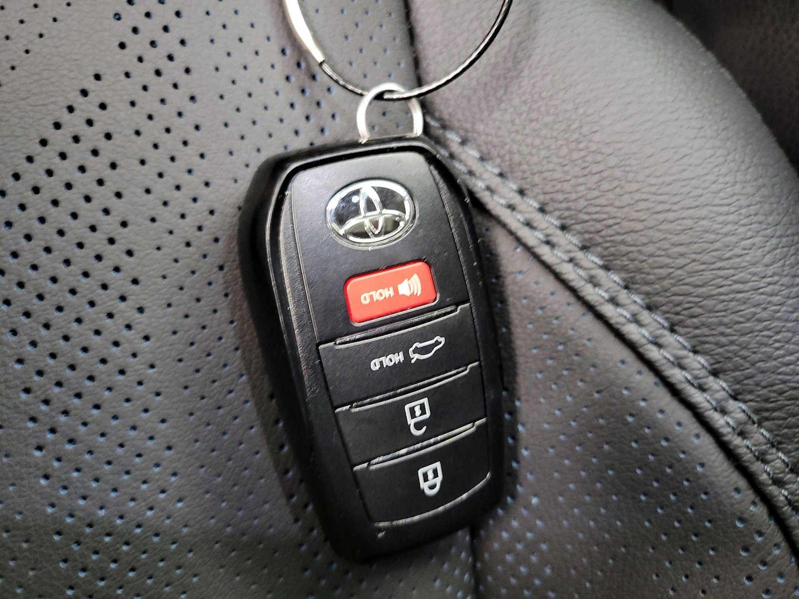 2026 Toyota Camry XSE - Photo 25