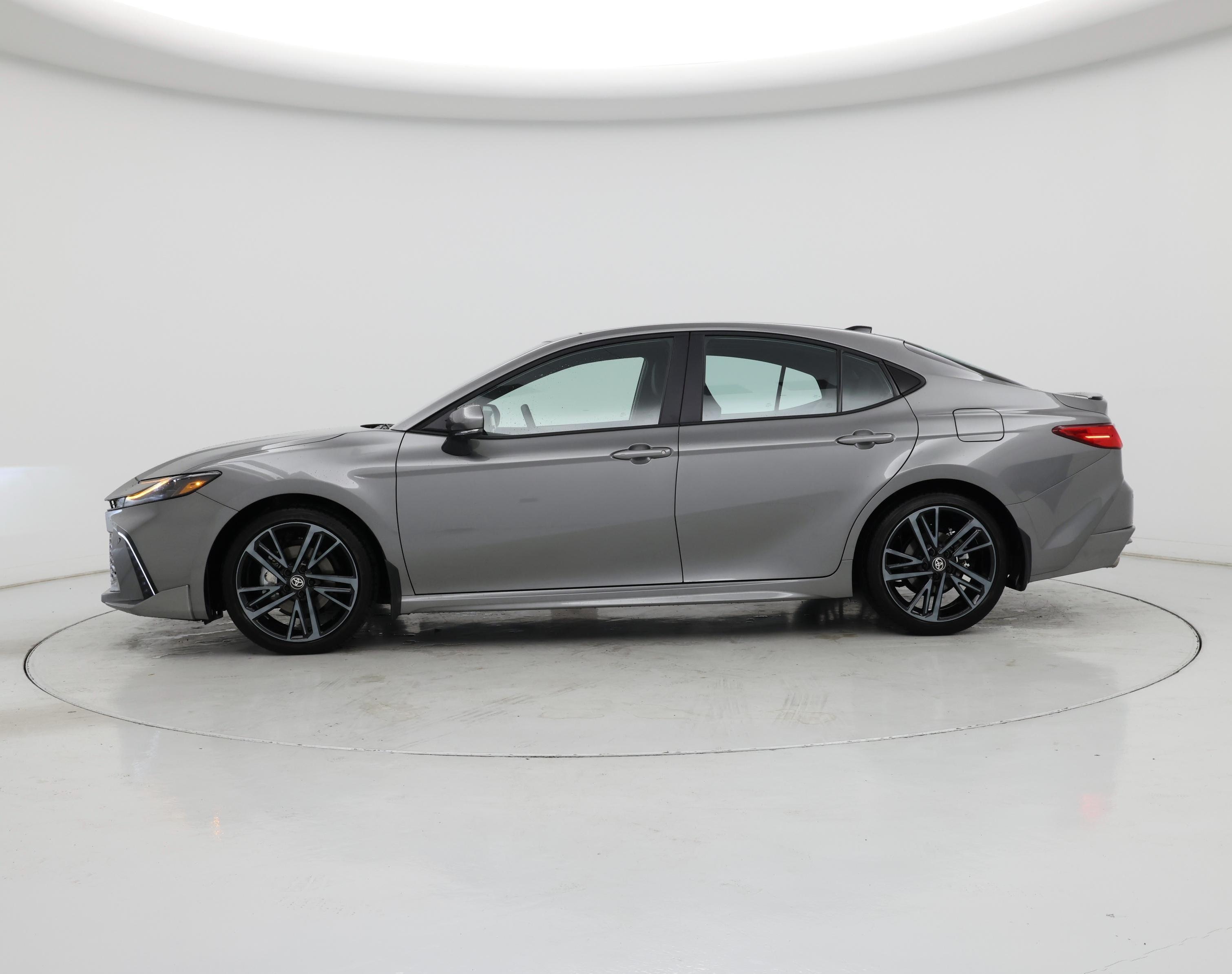 Thumbnail: 2026 Toyota Camry - 3