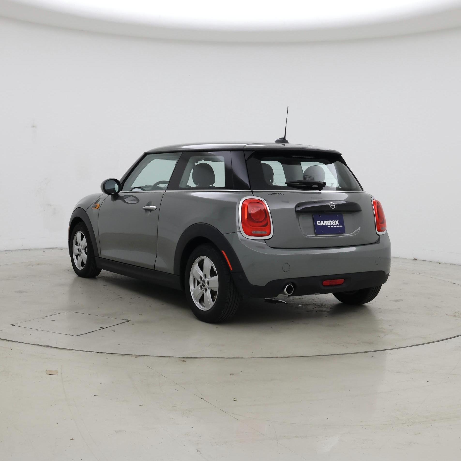 Thumbnail: 2019 MINI Cooper Hardtop - 2