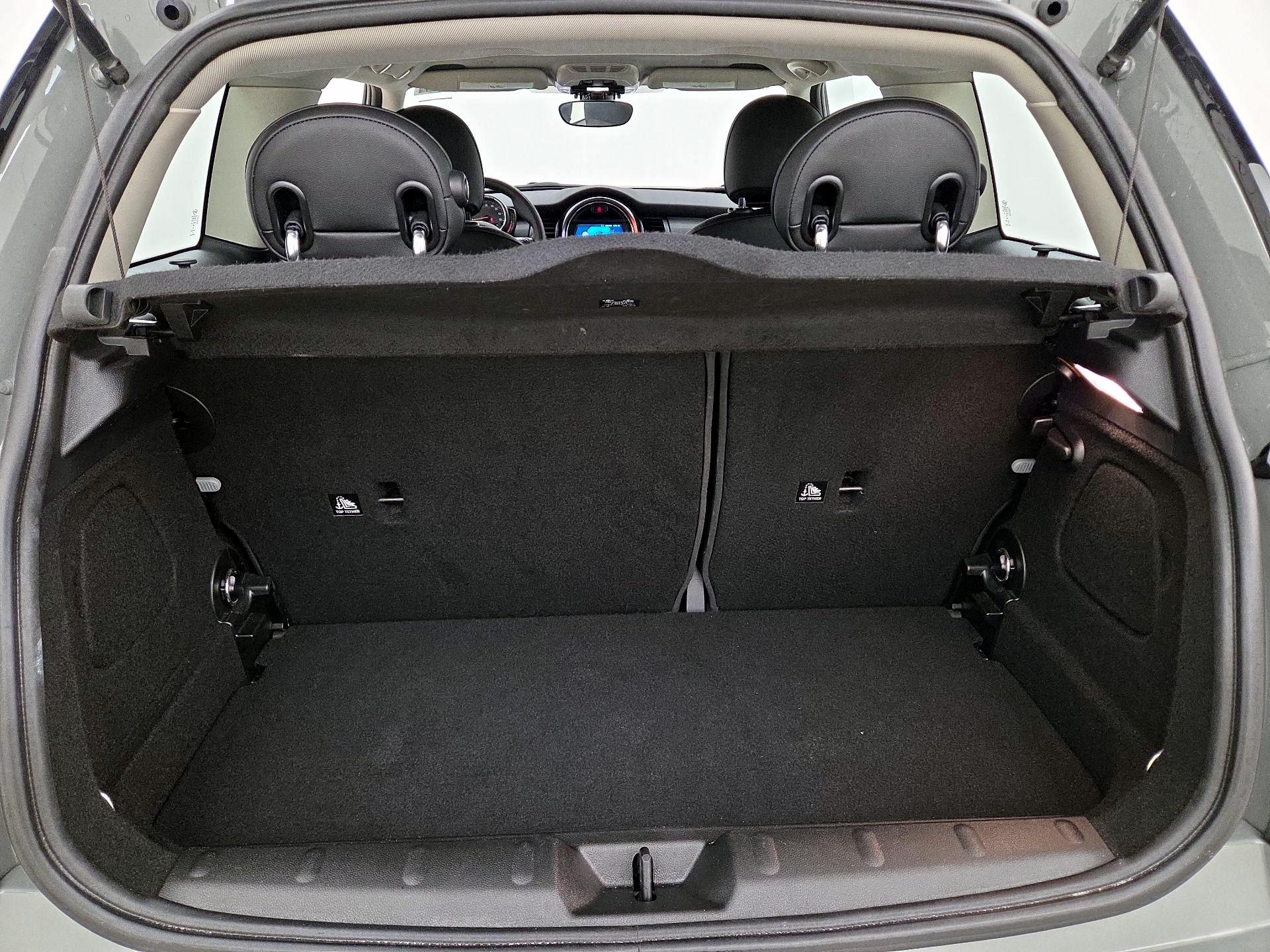Thumbnail: 2019 MINI Cooper Hardtop - 19