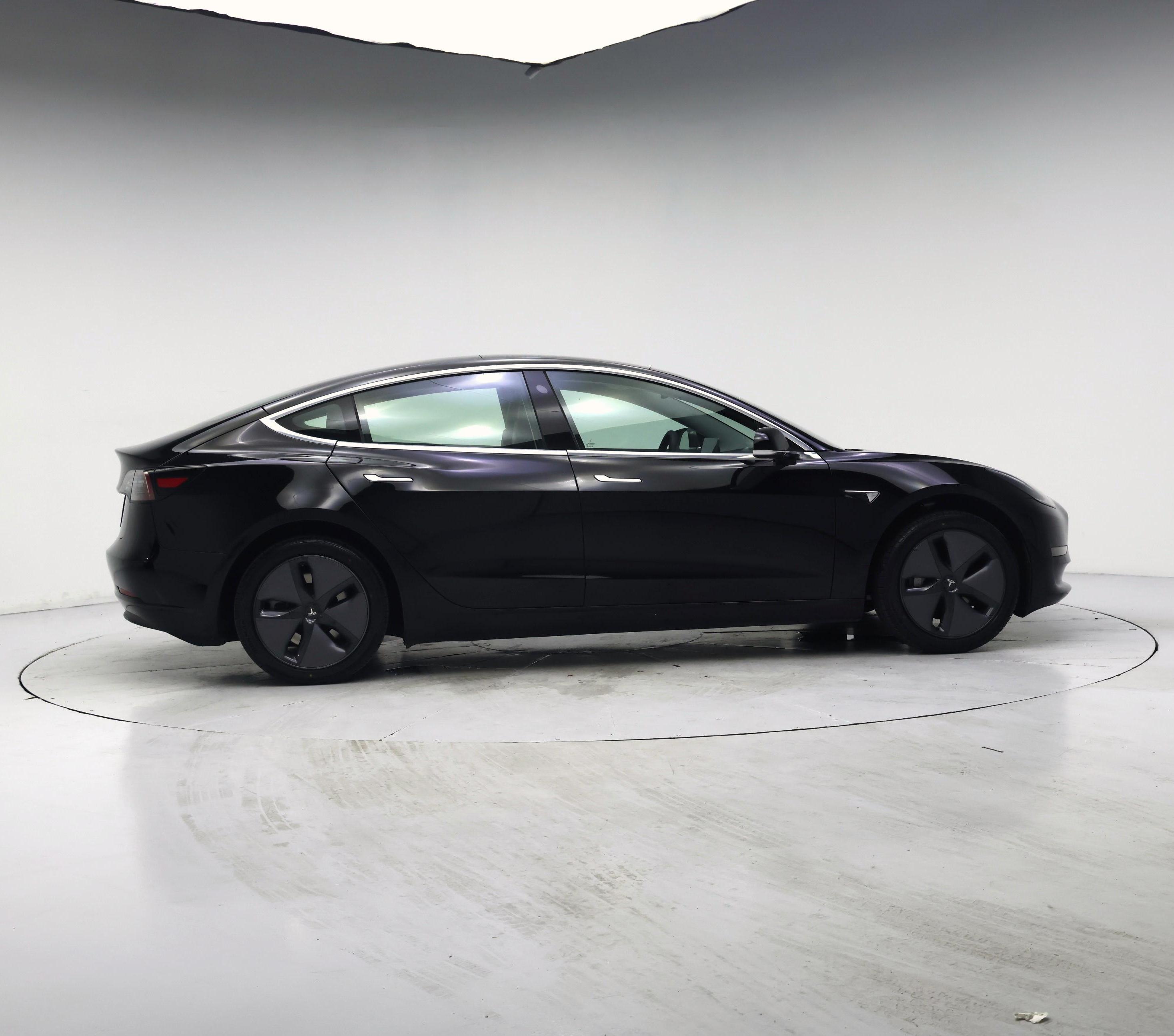 Thumbnail: 2020 Tesla Model 3 - 7