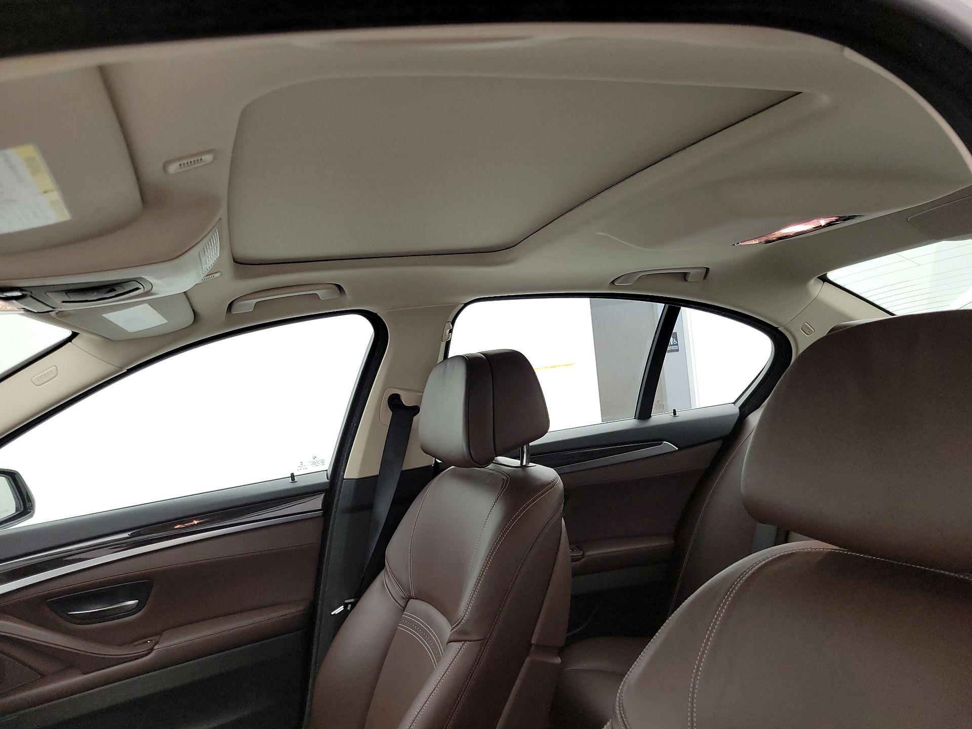 Thumbnail: 2014 BMW 5 Series - 19