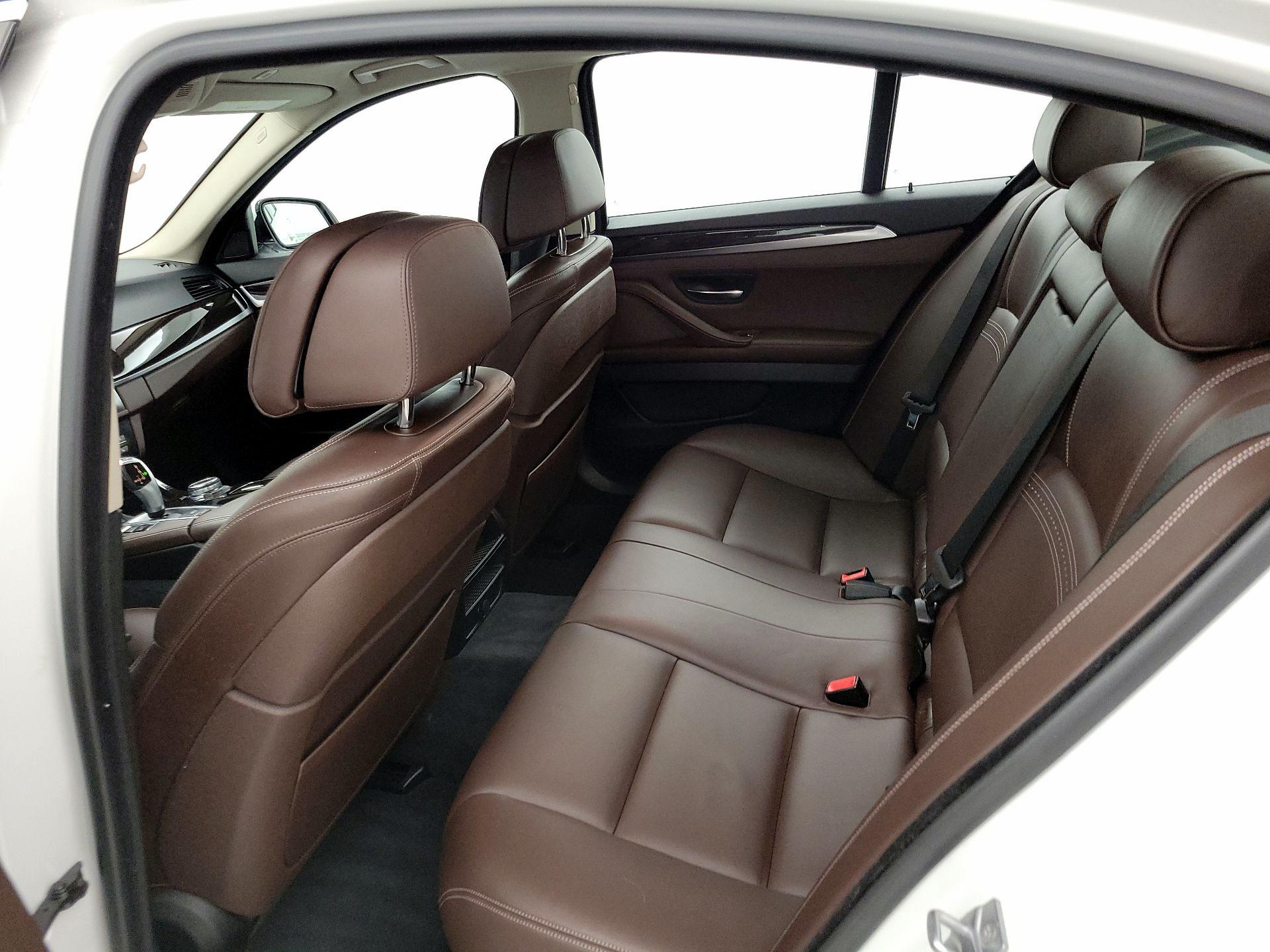 Thumbnail: 2014 BMW 5 Series - 20