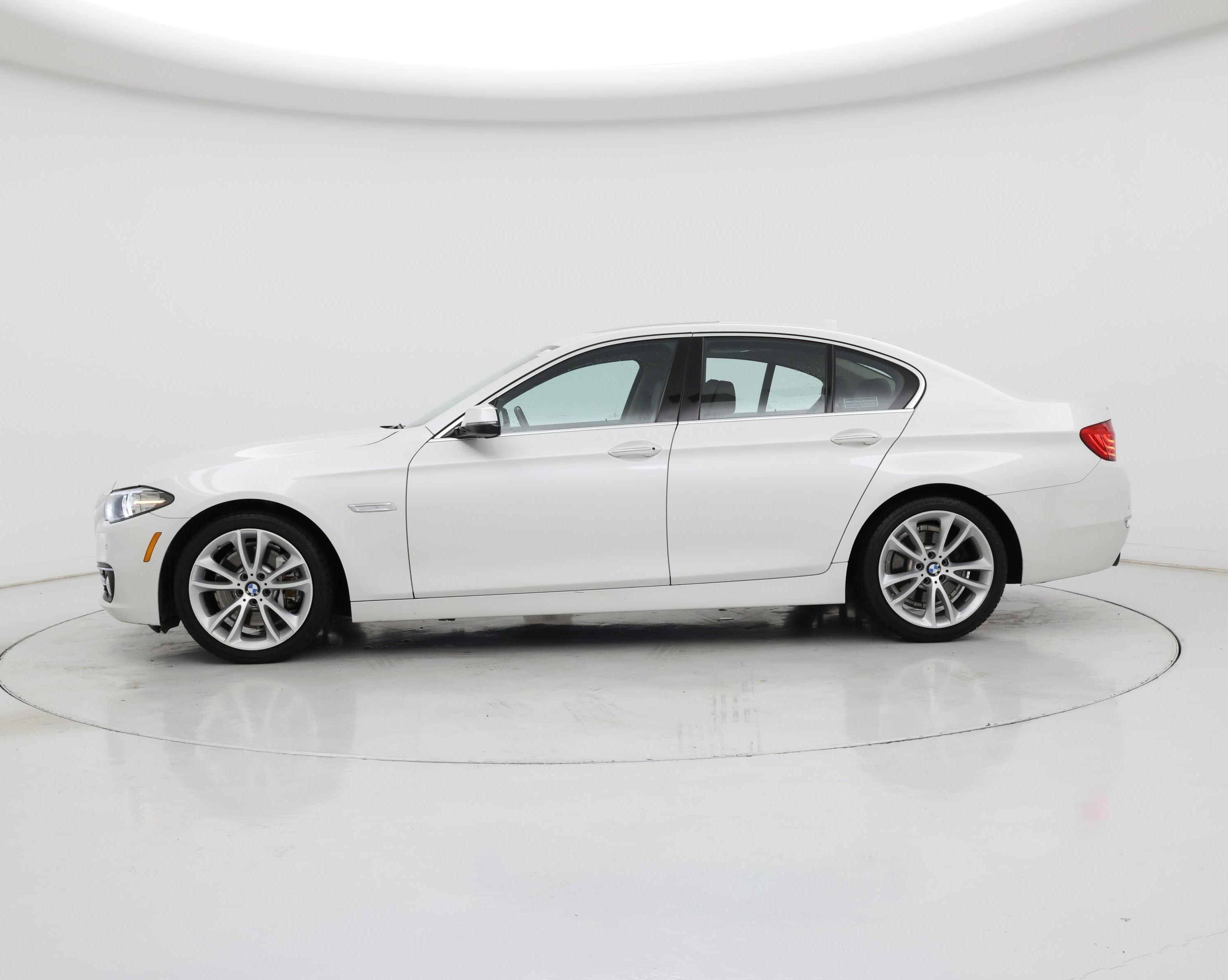 Thumbnail: 2014 BMW 5 Series - 3