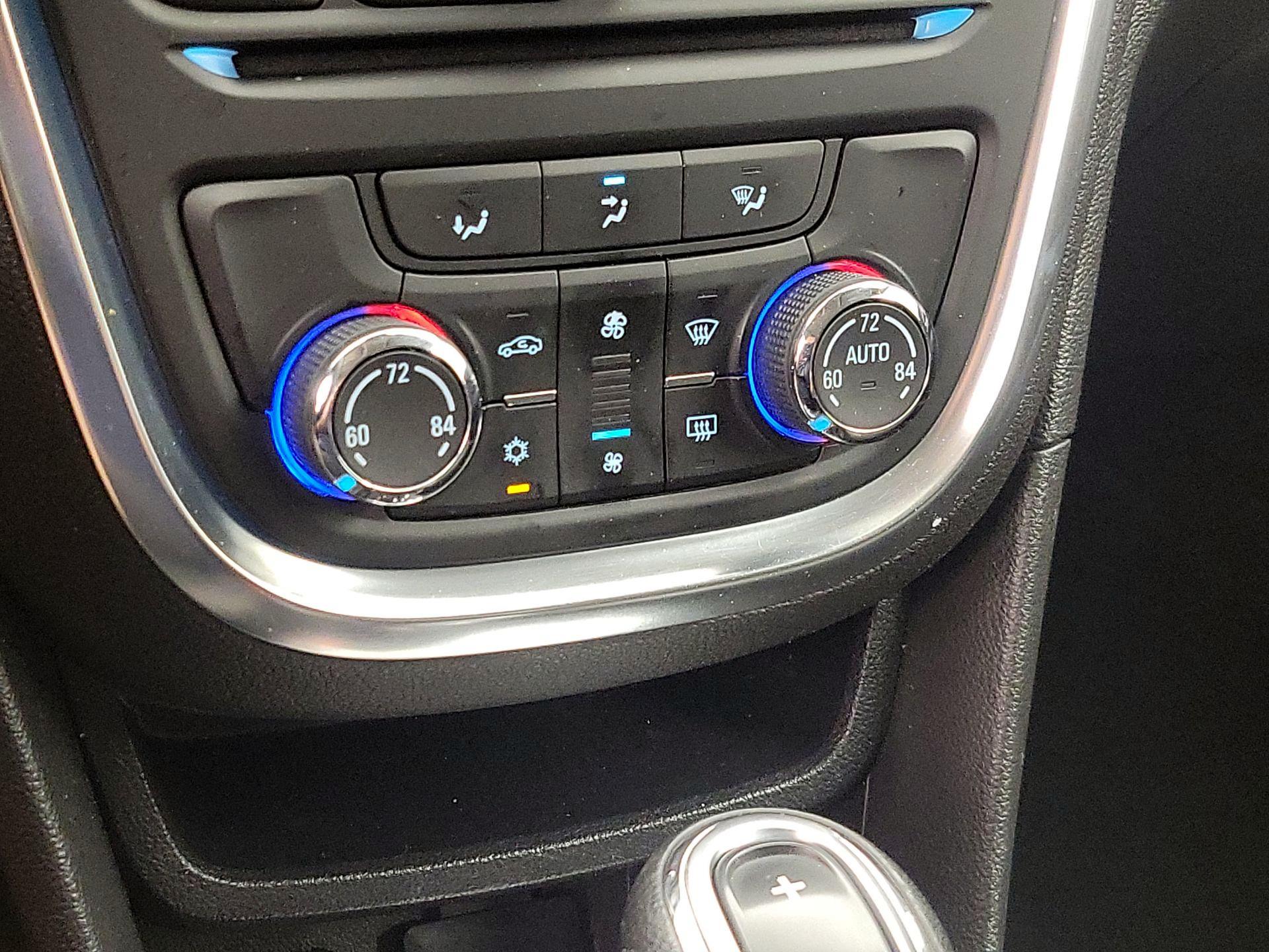 Thumbnail: 2016 Buick Encore - 17