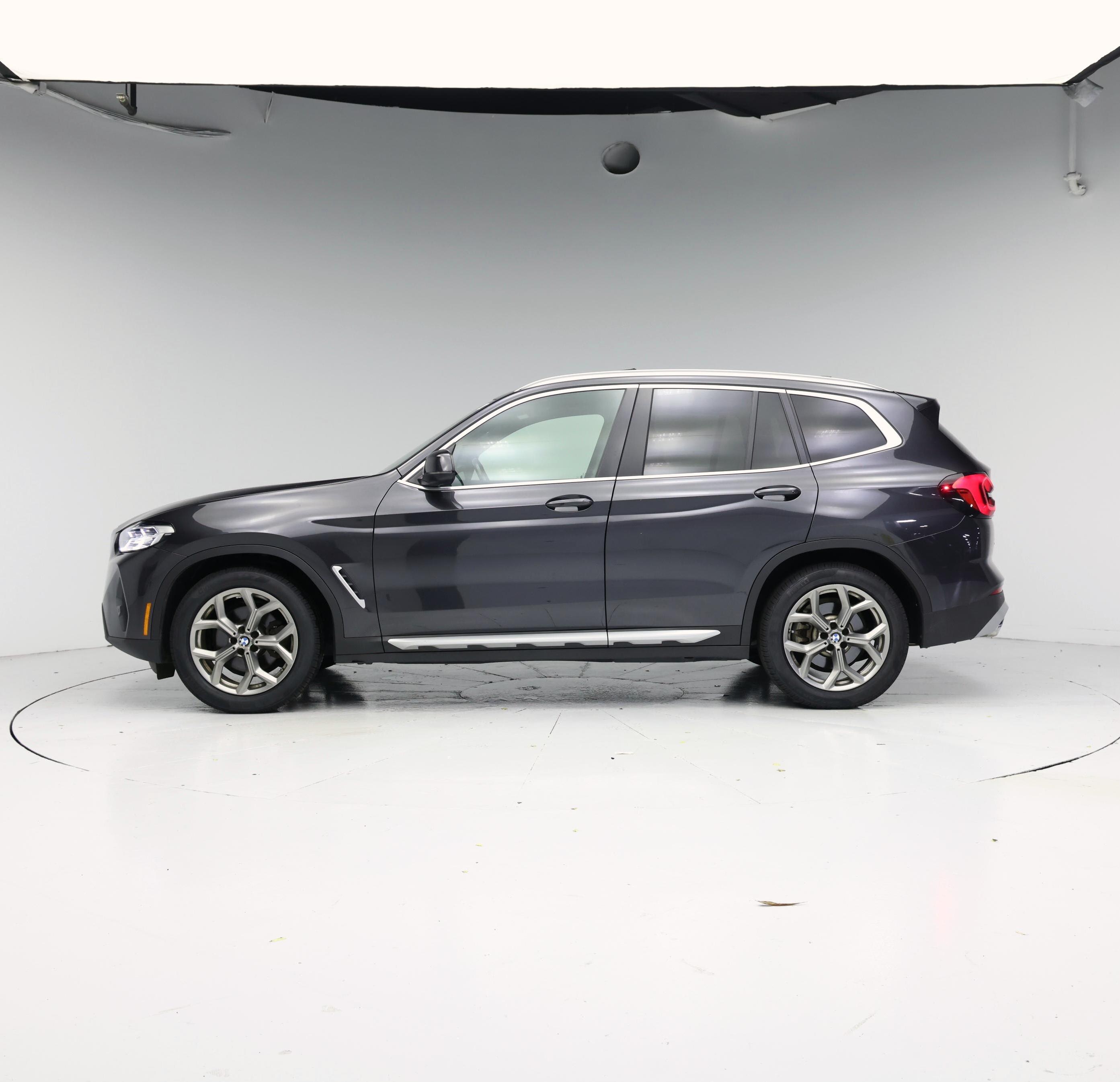 Thumbnail: 2022 BMW X3 - 3