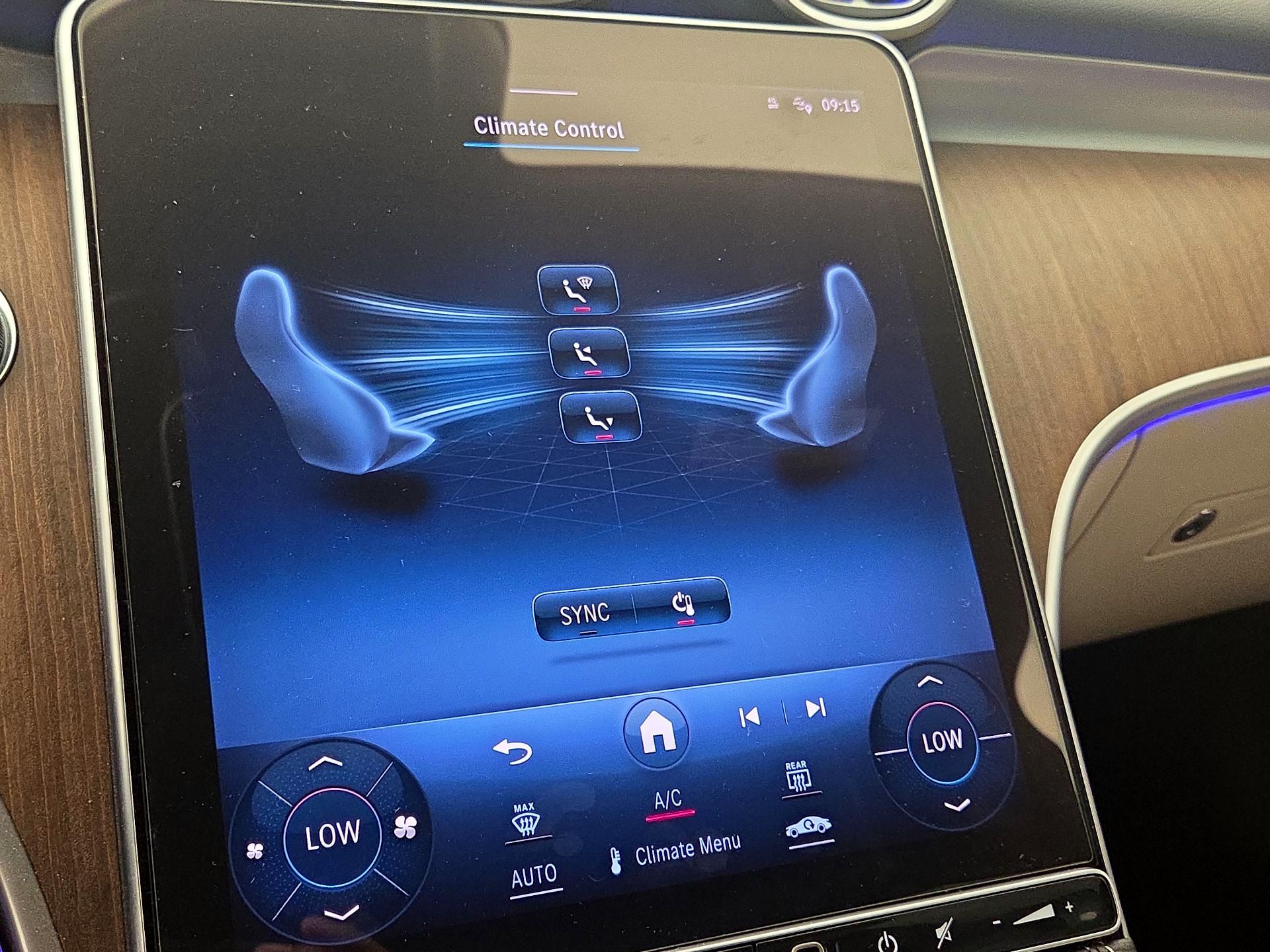 Thumbnail: 2023 Mercedes-Benz C-Class - 17
