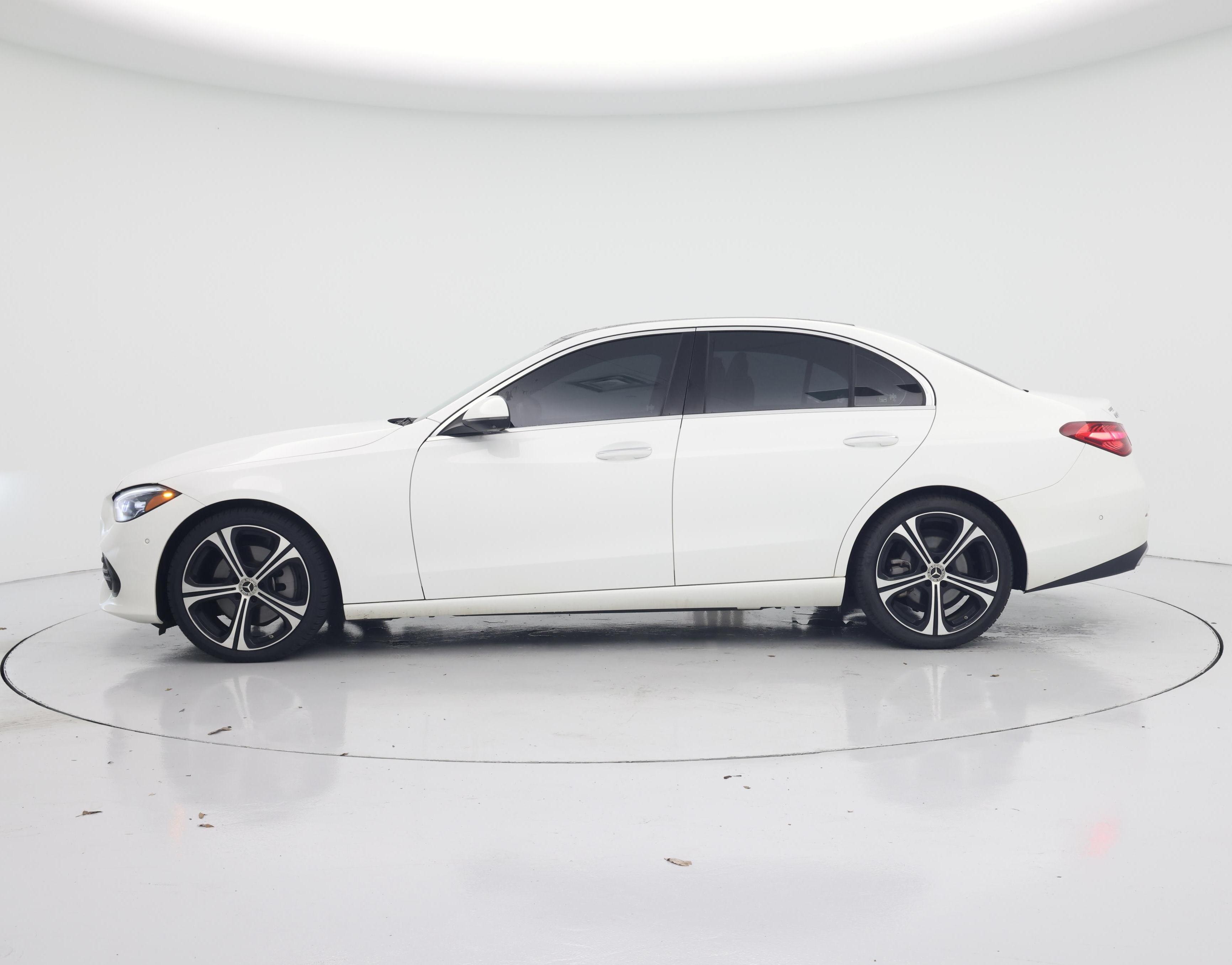 Thumbnail: 2023 Mercedes-Benz C-Class - 3