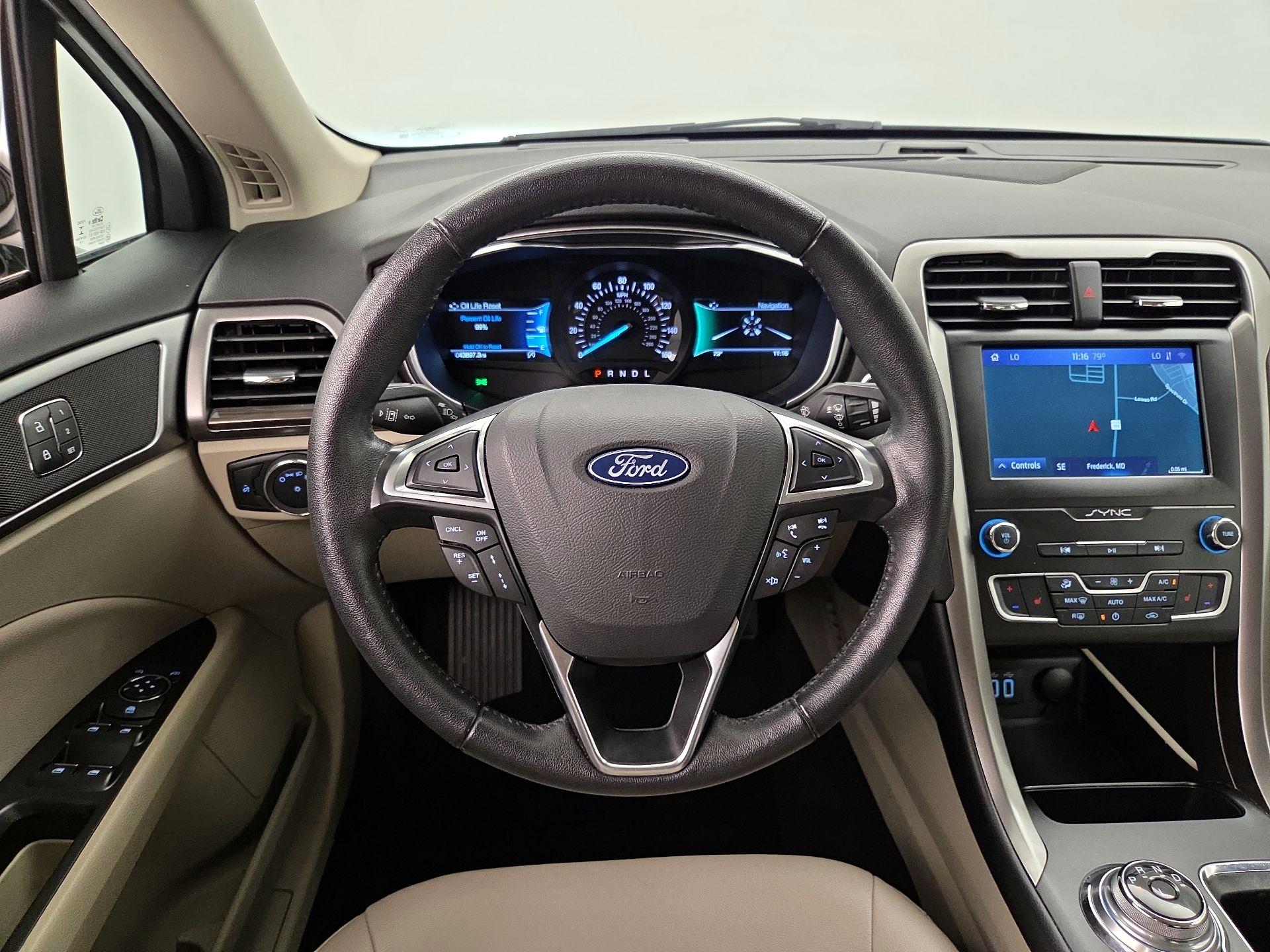 Thumbnail: 2020 Ford Fusion - 10