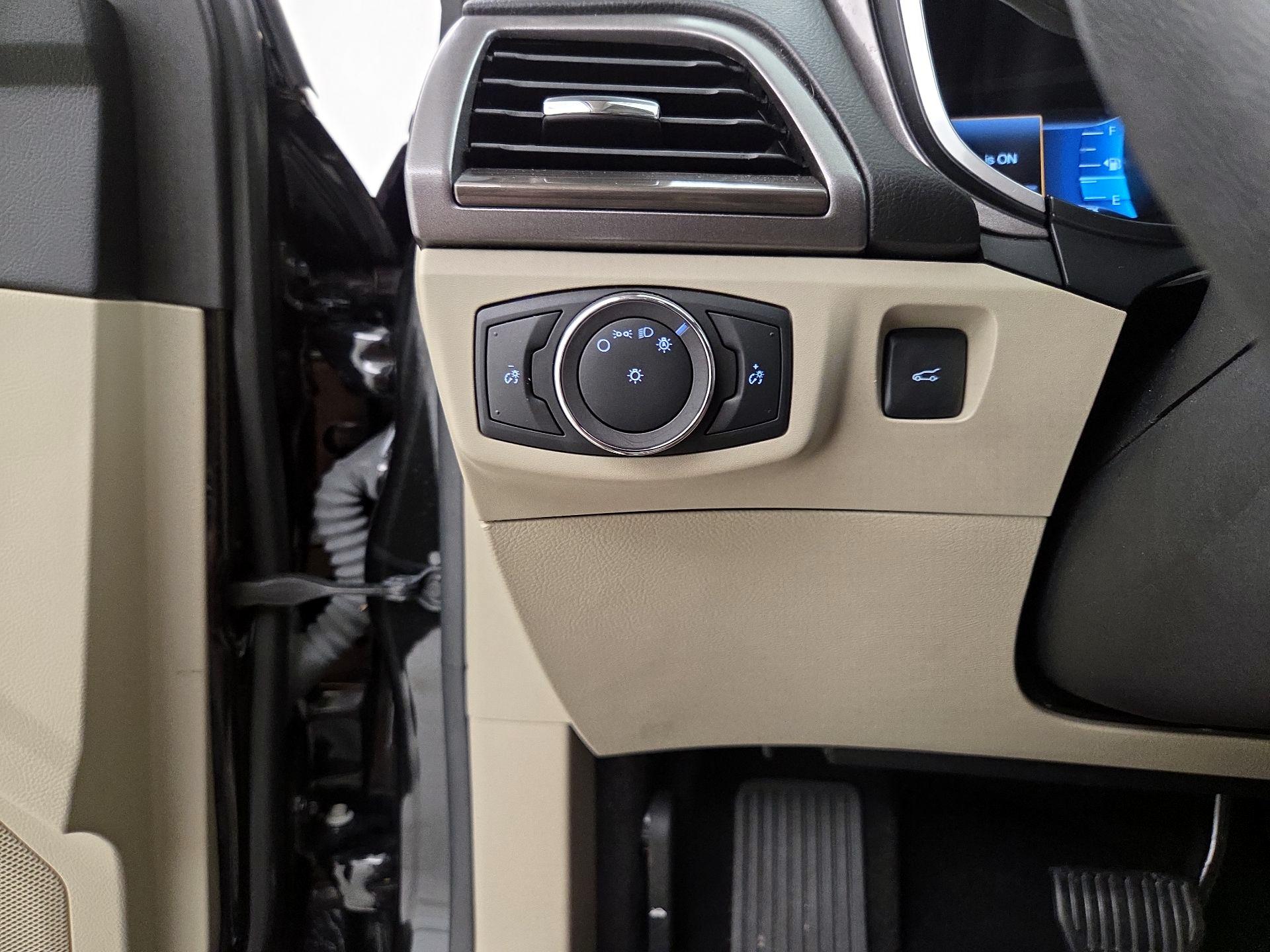 Thumbnail: 2020 Ford Fusion - 13
