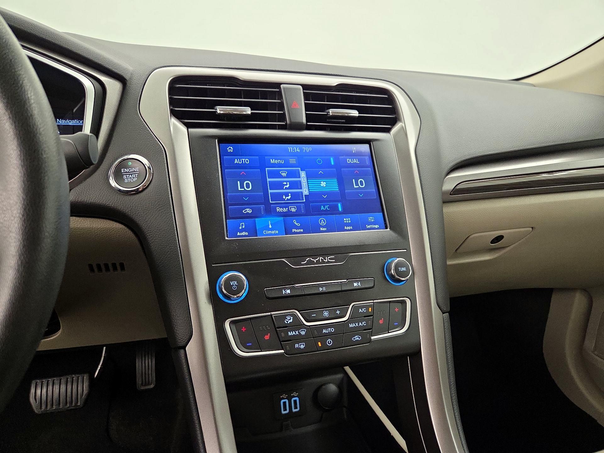 Thumbnail: 2020 Ford Fusion - 17